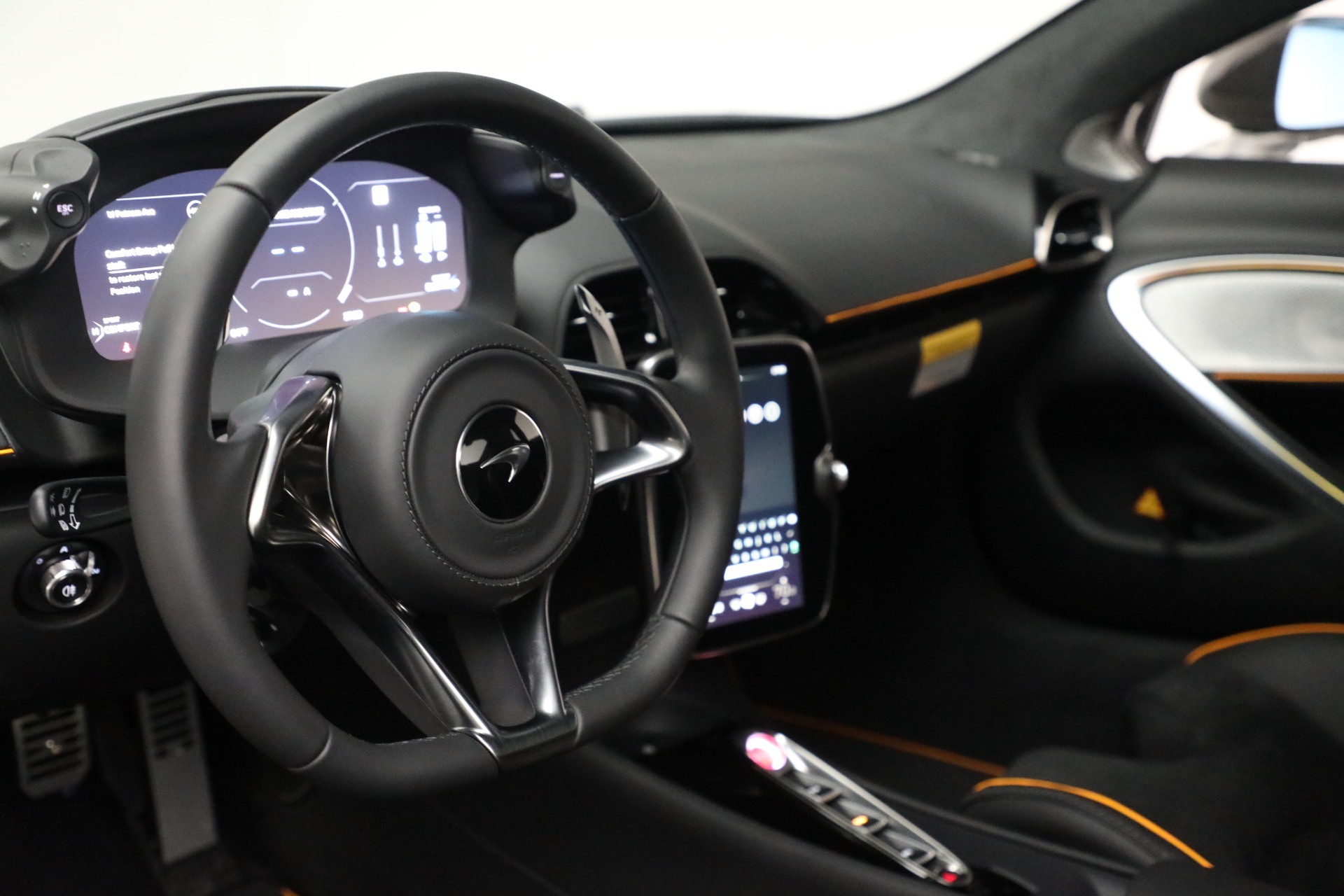 2023 Mclaren ARTURA photo 27