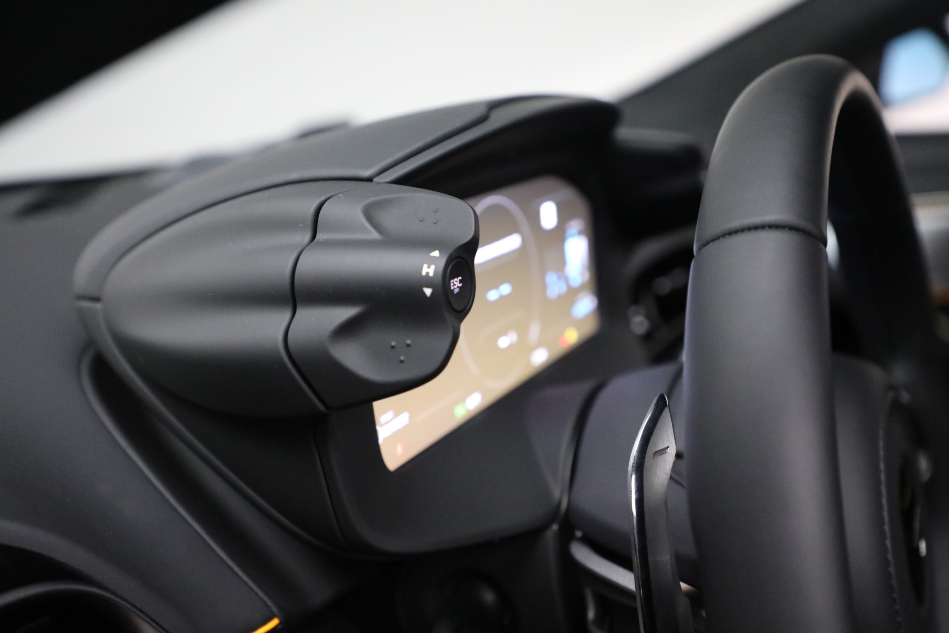 2023 Mclaren ARTURA photo 28