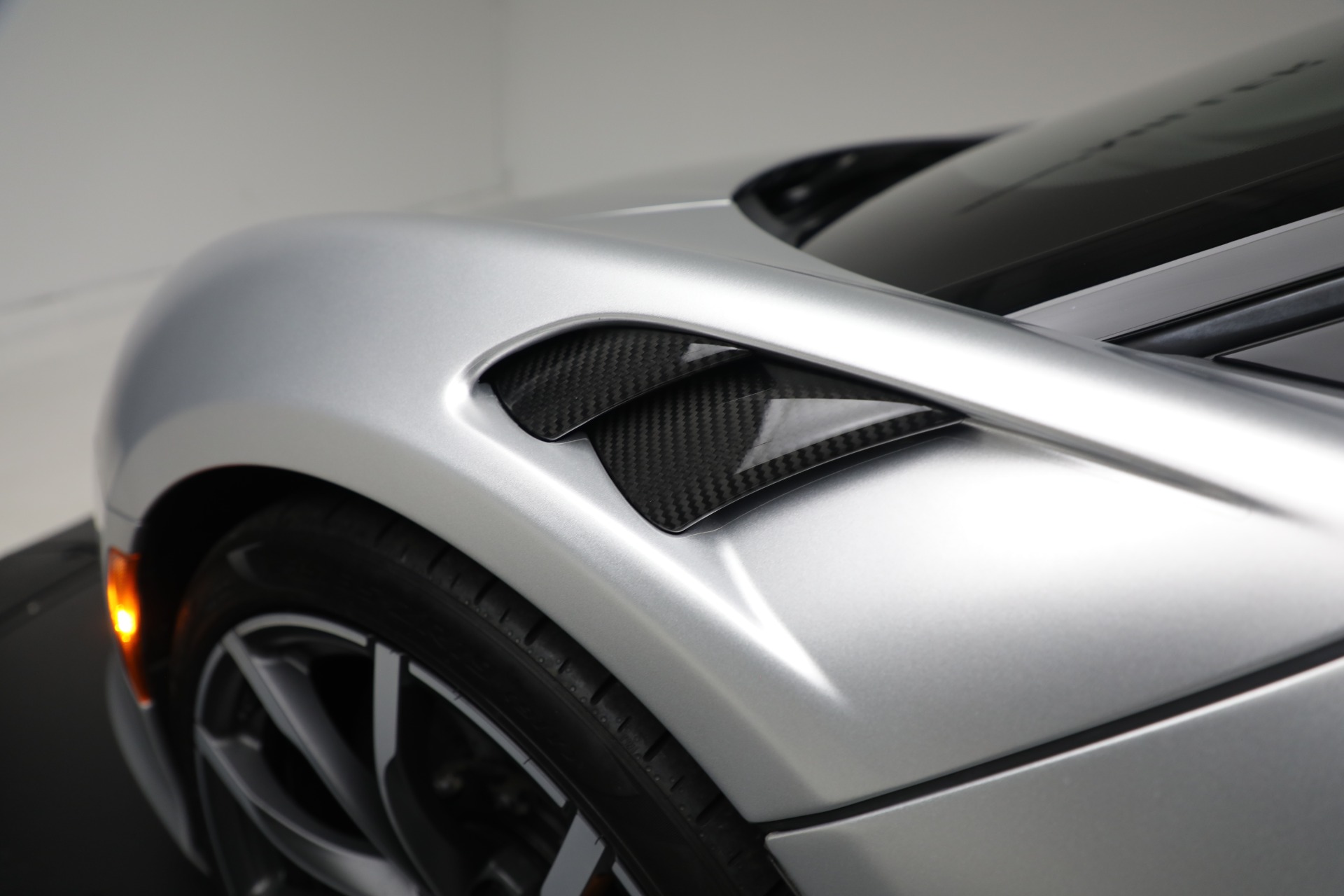 2023 Mclaren ARTURA photo 34