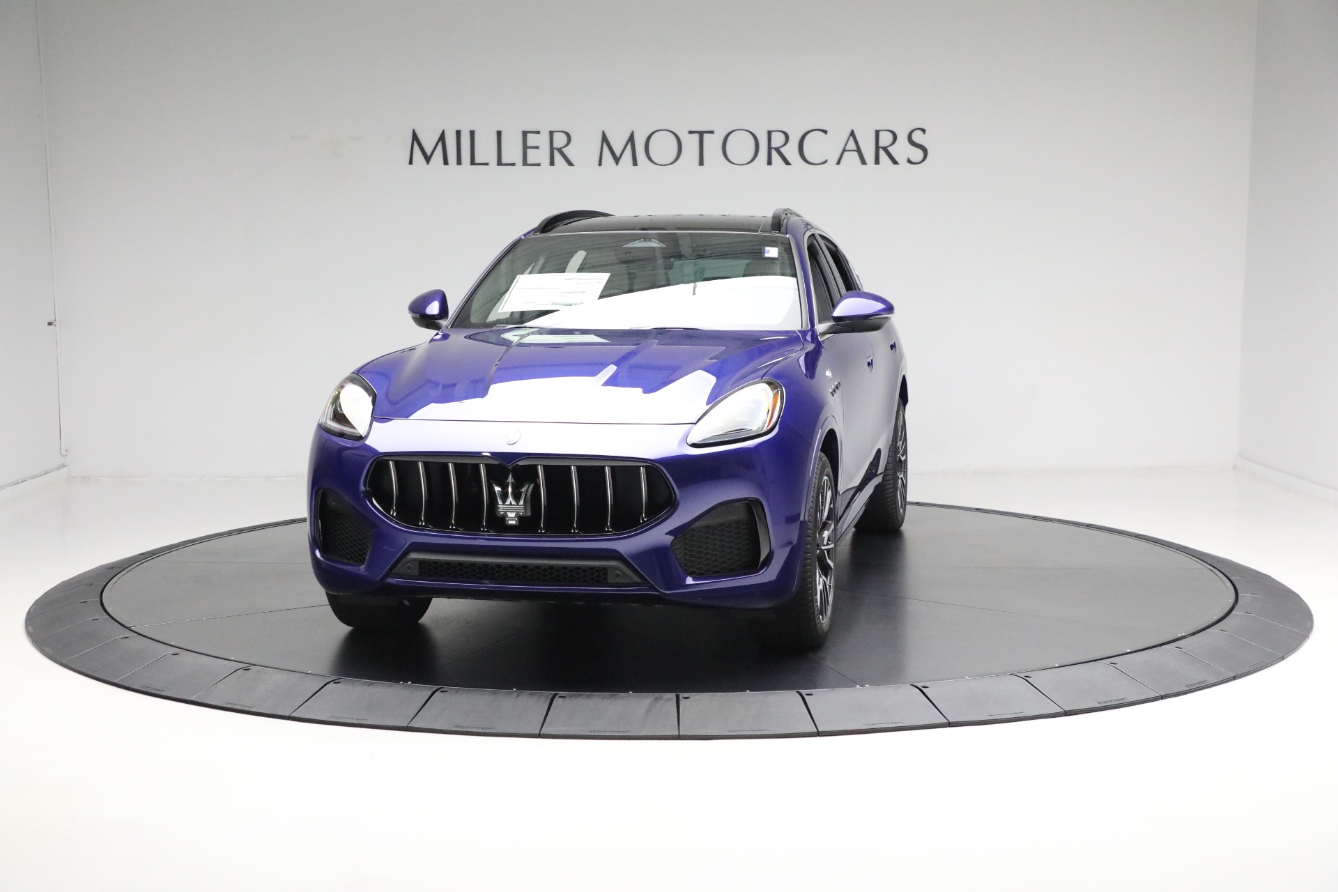 Used 2024 Maserati Grecale GT with VIN ZN6PMDAA0R7456603 for sale in Greenwich, CT