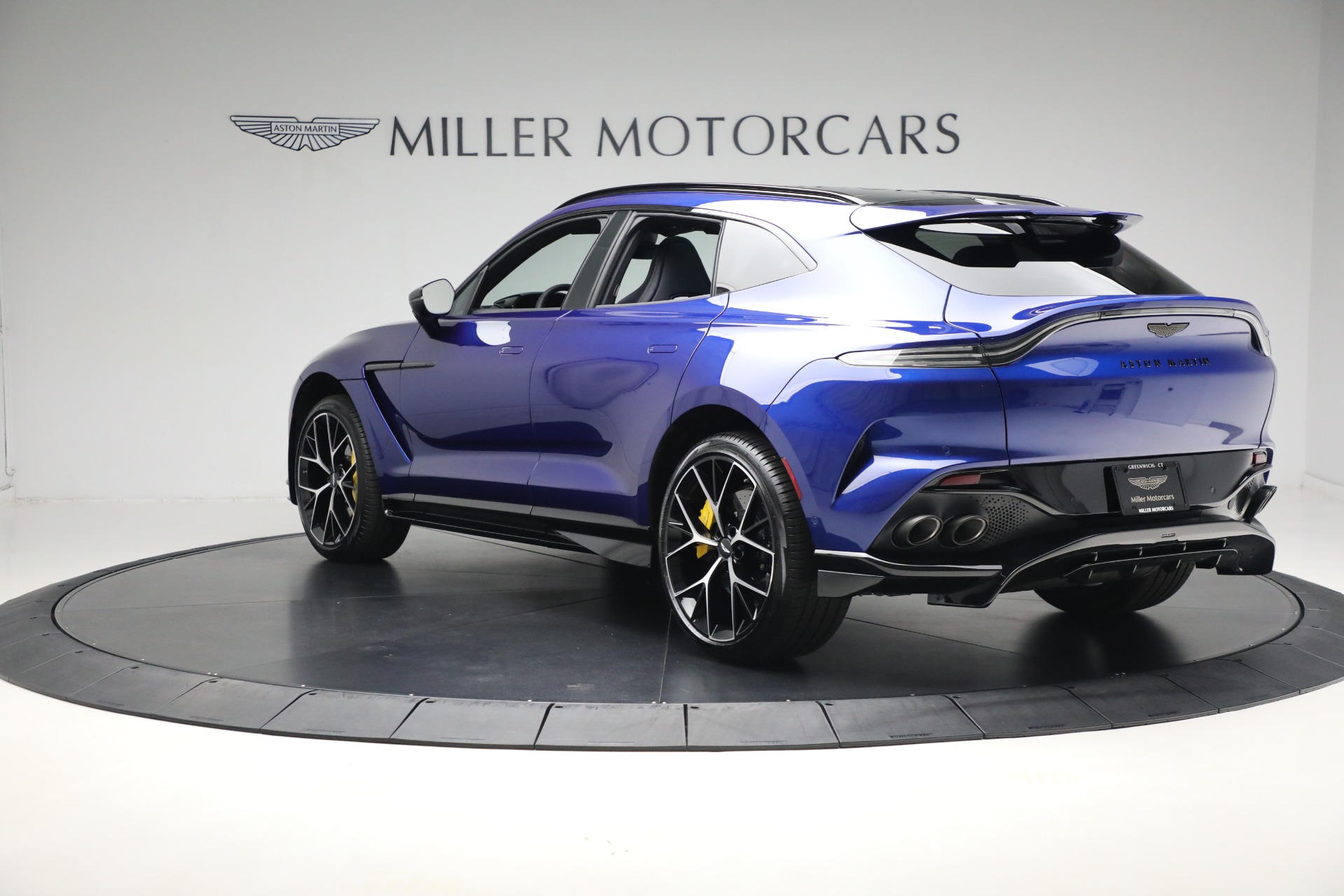 2025 Aston Martin DBX AM8 DBX707 photo 4