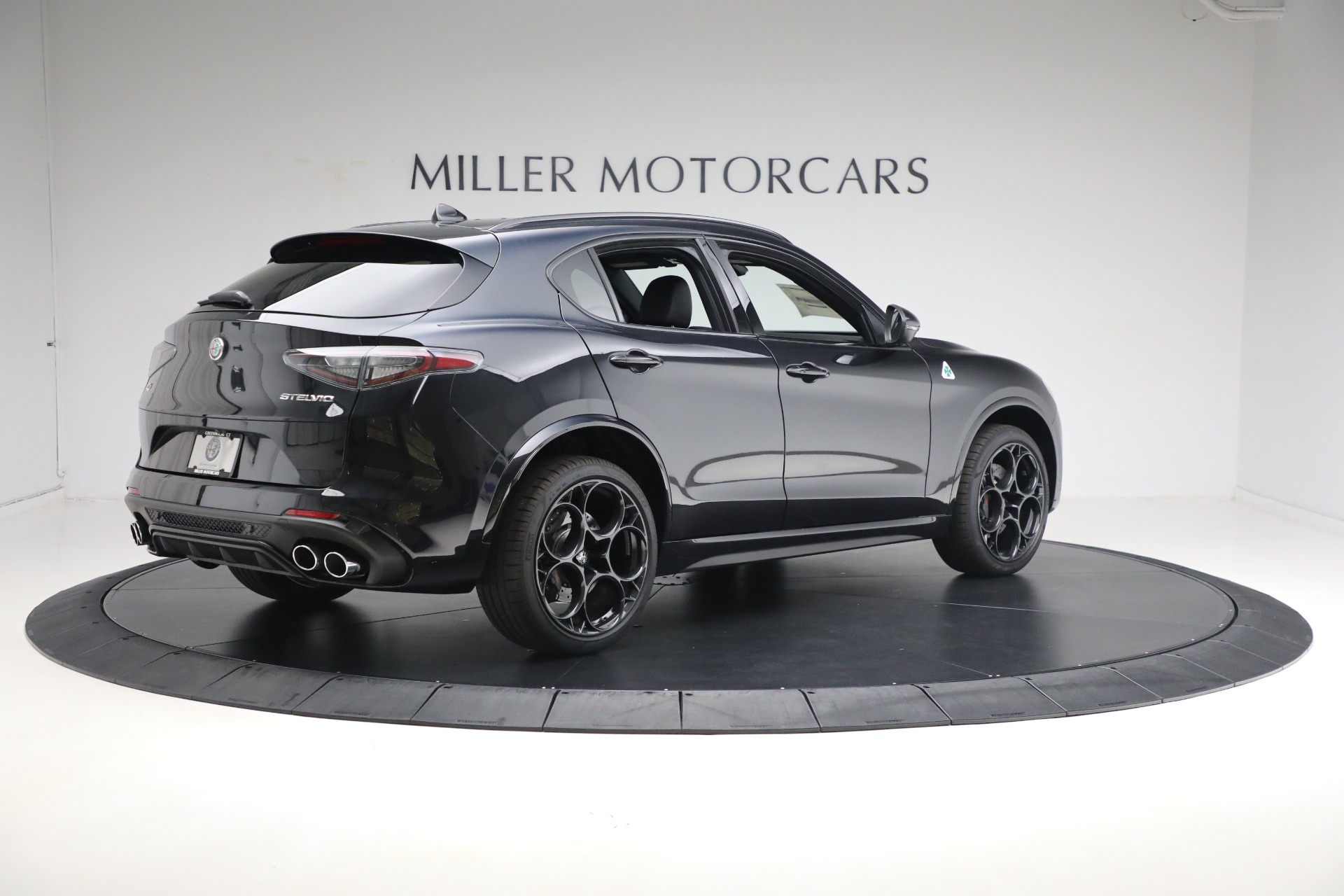 2024 Alfa Romeo Stelvio Quadrifoglio photo 19