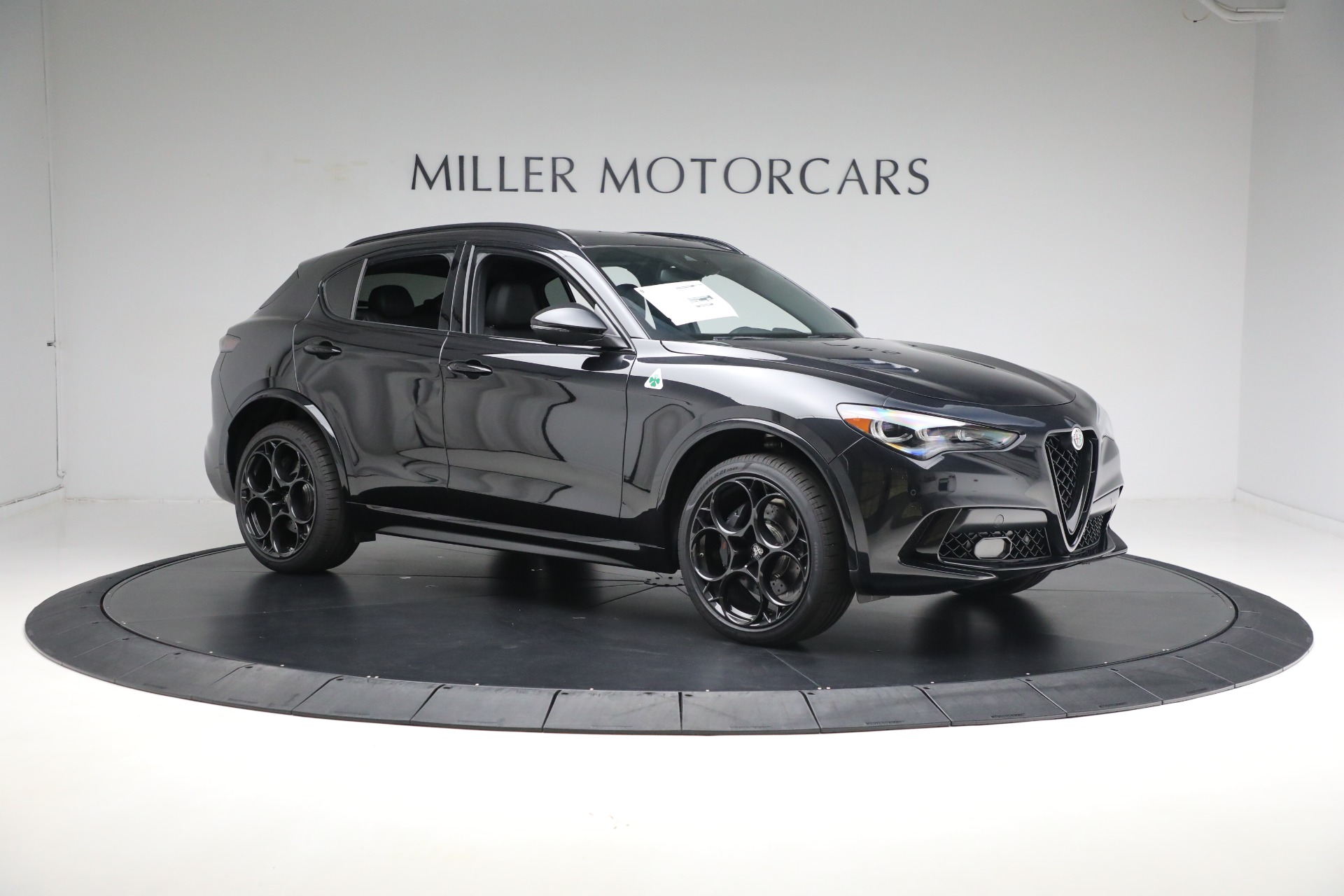 2024 Alfa Romeo Stelvio Quadrifoglio photo 26