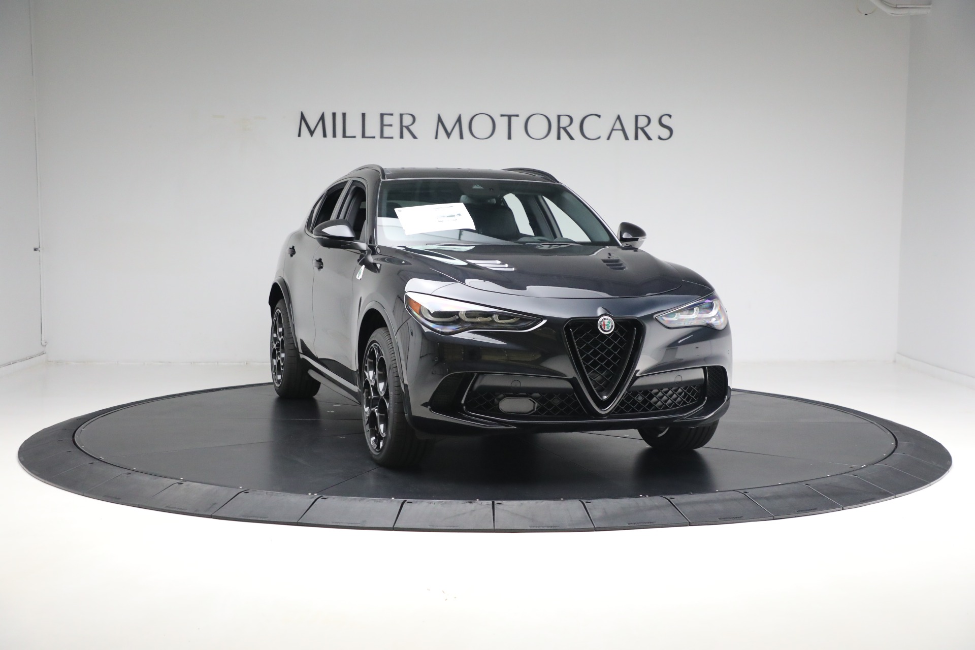 2024 Alfa Romeo Stelvio Quadrifoglio photo 29