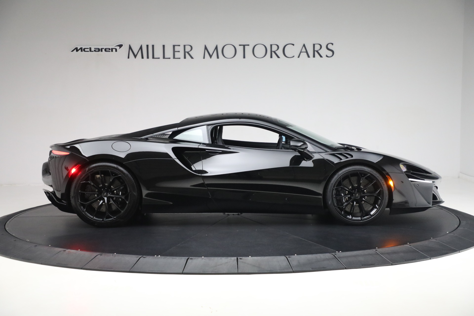 2025 Mclaren ARTURA photo 10