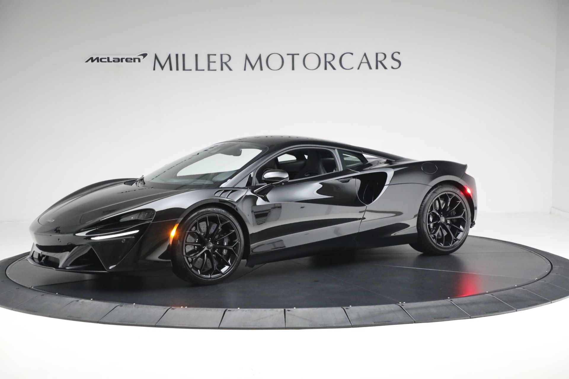 2025 Mclaren ARTURA photo 2