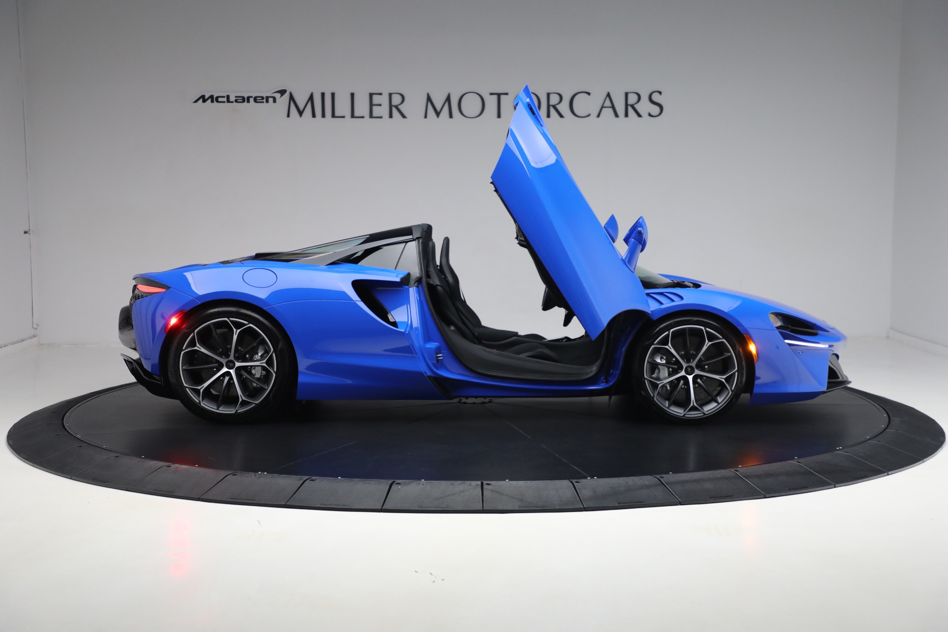 2025 Mclaren ARTURA Spider photo 25