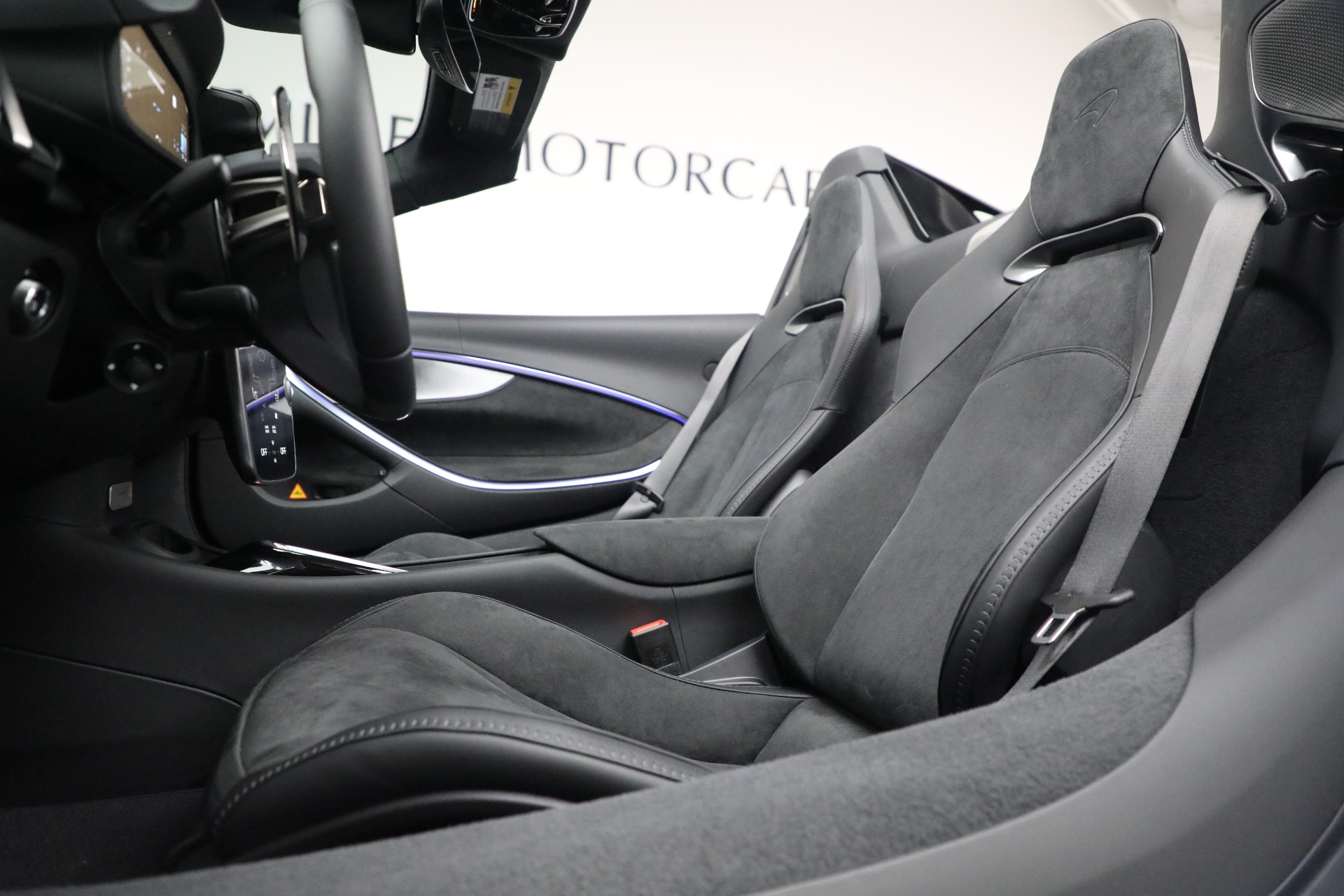 2025 Mclaren ARTURA Spider photo 28