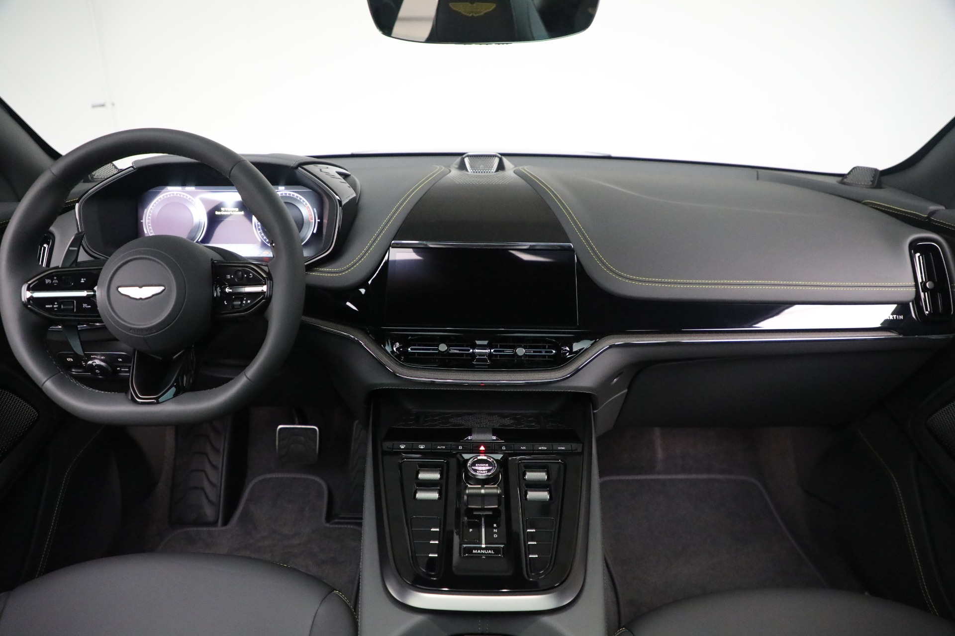 2025 Aston Martin DBX AM8 DBX707 photo 18