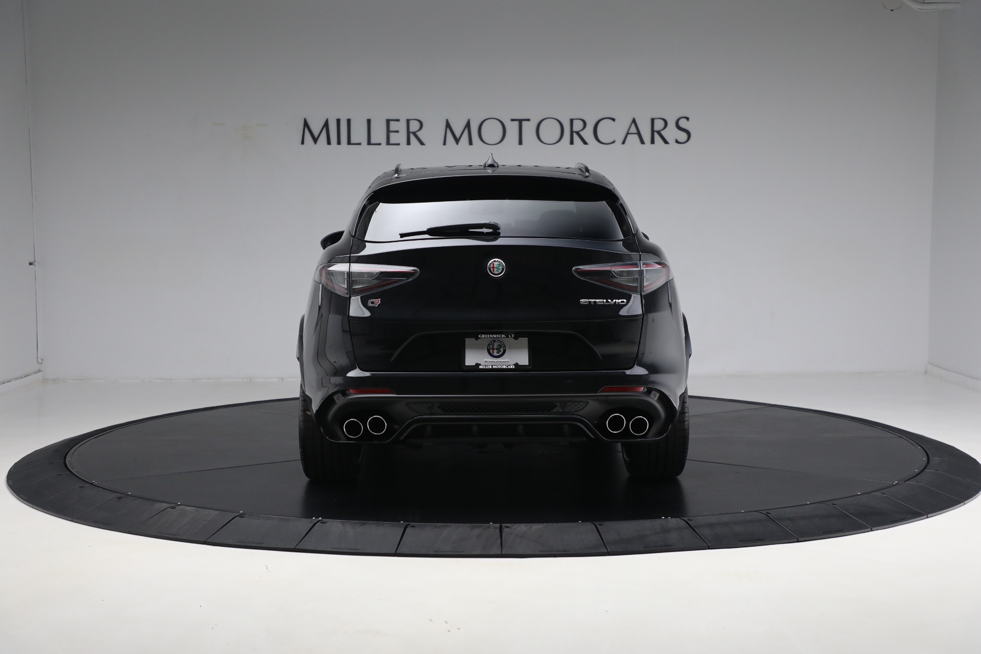 2024 Alfa Romeo Stelvio Quadrifoglio photo 13
