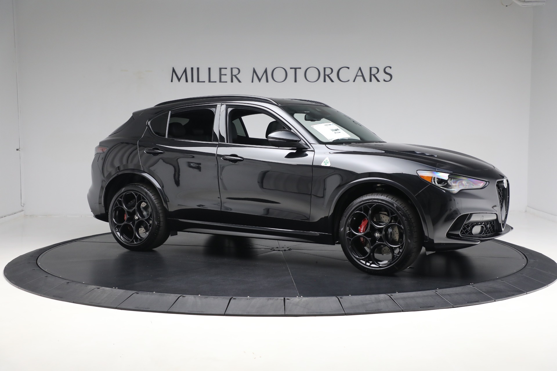 2024 Alfa Romeo Stelvio Quadrifoglio photo 21