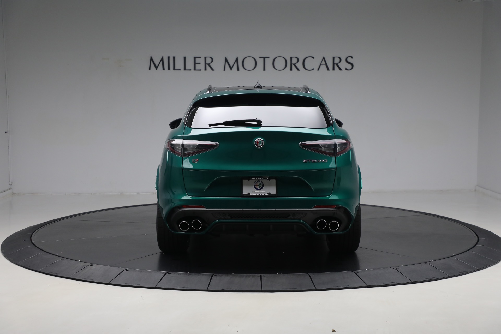 2024 Alfa Romeo Stelvio Quadrifoglio photo 15