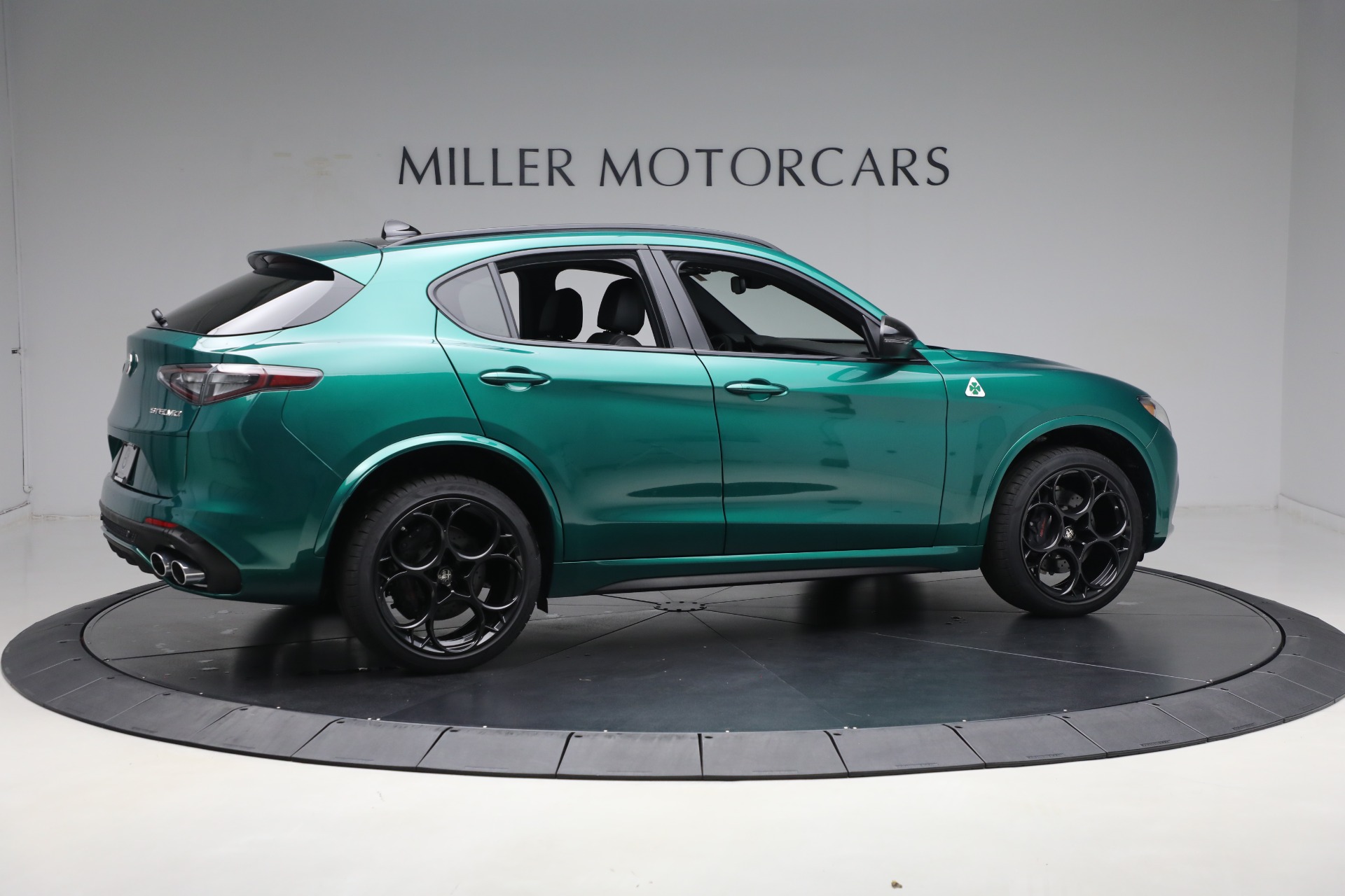 2024 Alfa Romeo Stelvio Quadrifoglio photo 20