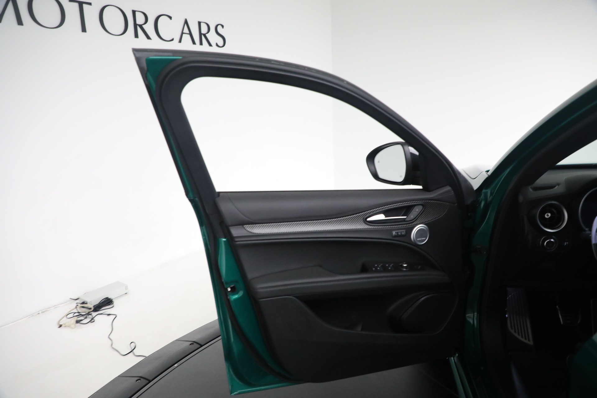 2024 Alfa Romeo Stelvio Quadrifoglio photo 39