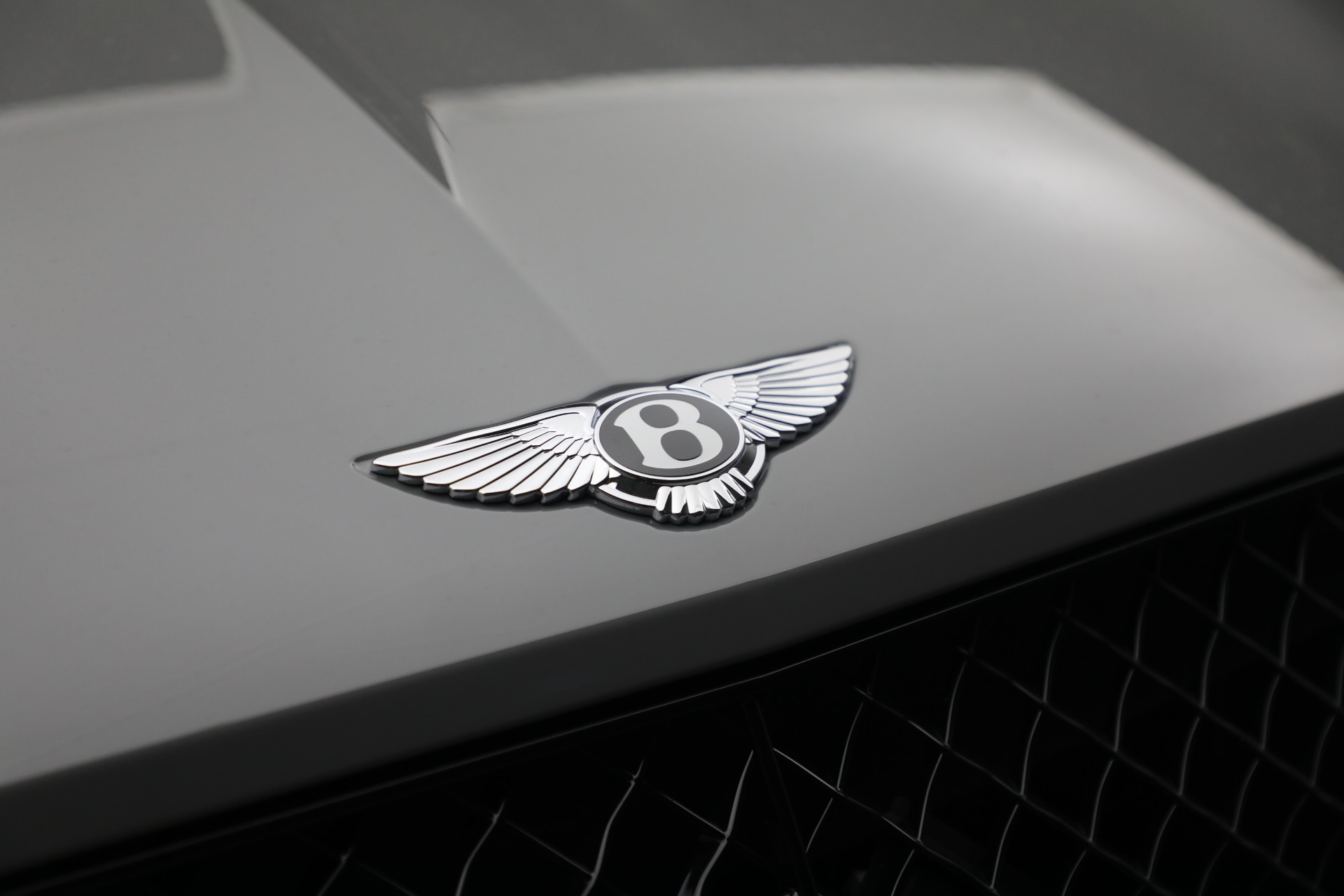 2024 Bentley Bentayga S V8 photo 12