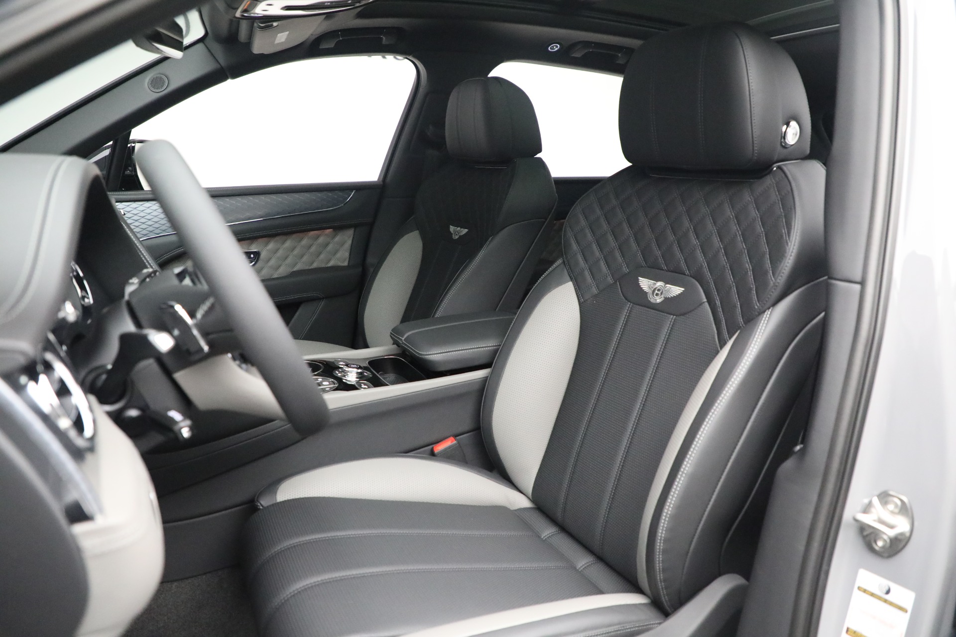 2024 Bentley Bentayga S V8 photo 20