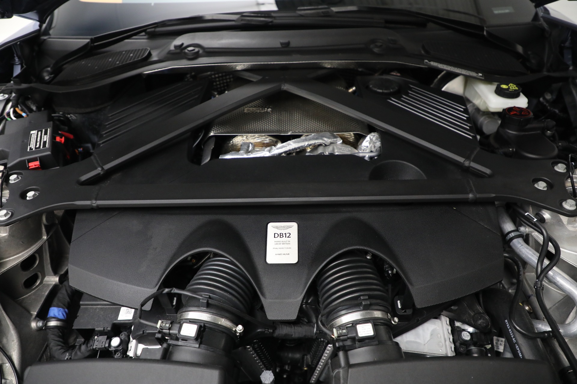 2025 Aston Martin DB12 AM5 photo 25