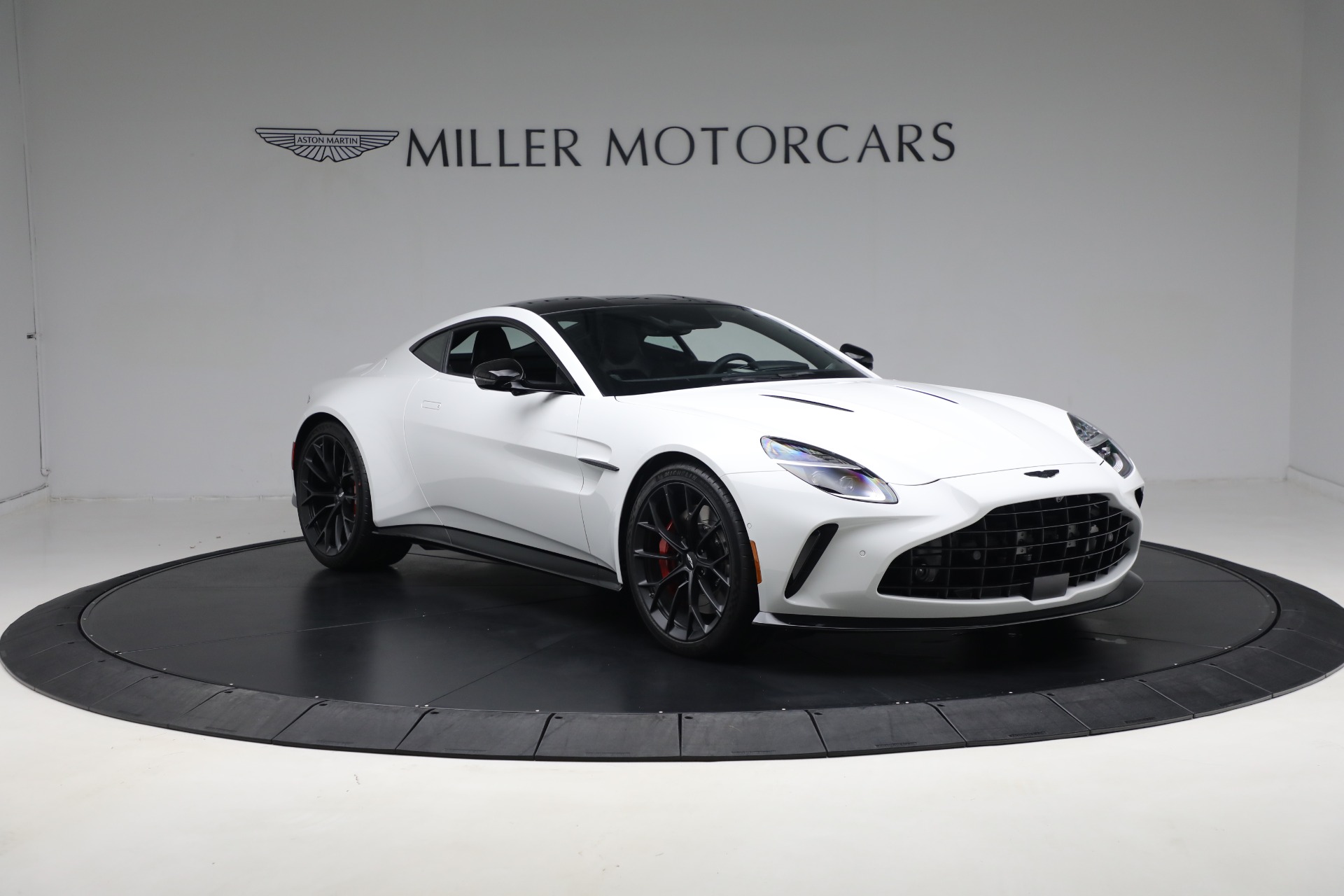 2025 Aston Martin Vantage AM6 photo 10