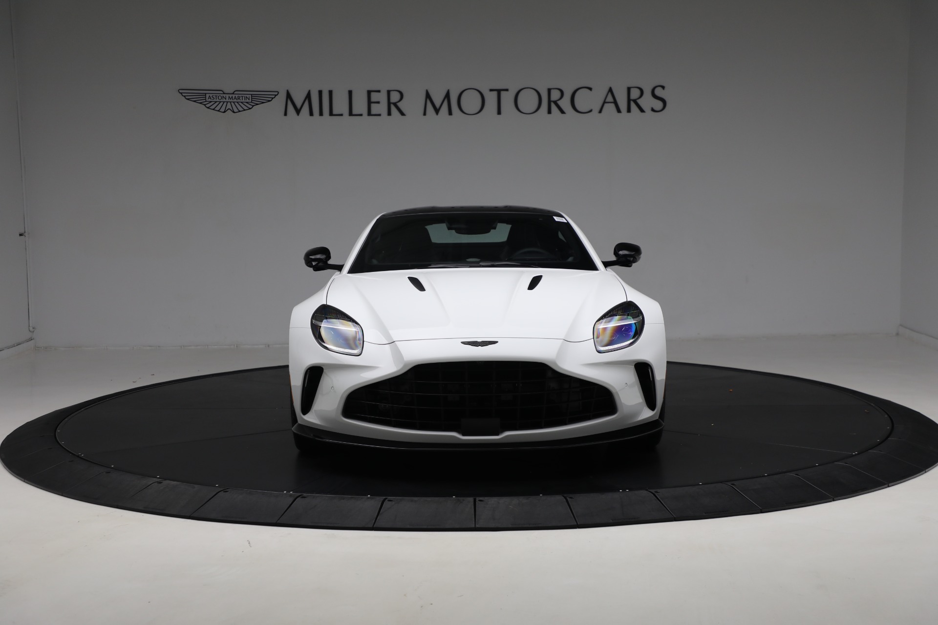 2025 Aston Martin Vantage AM6 photo 11