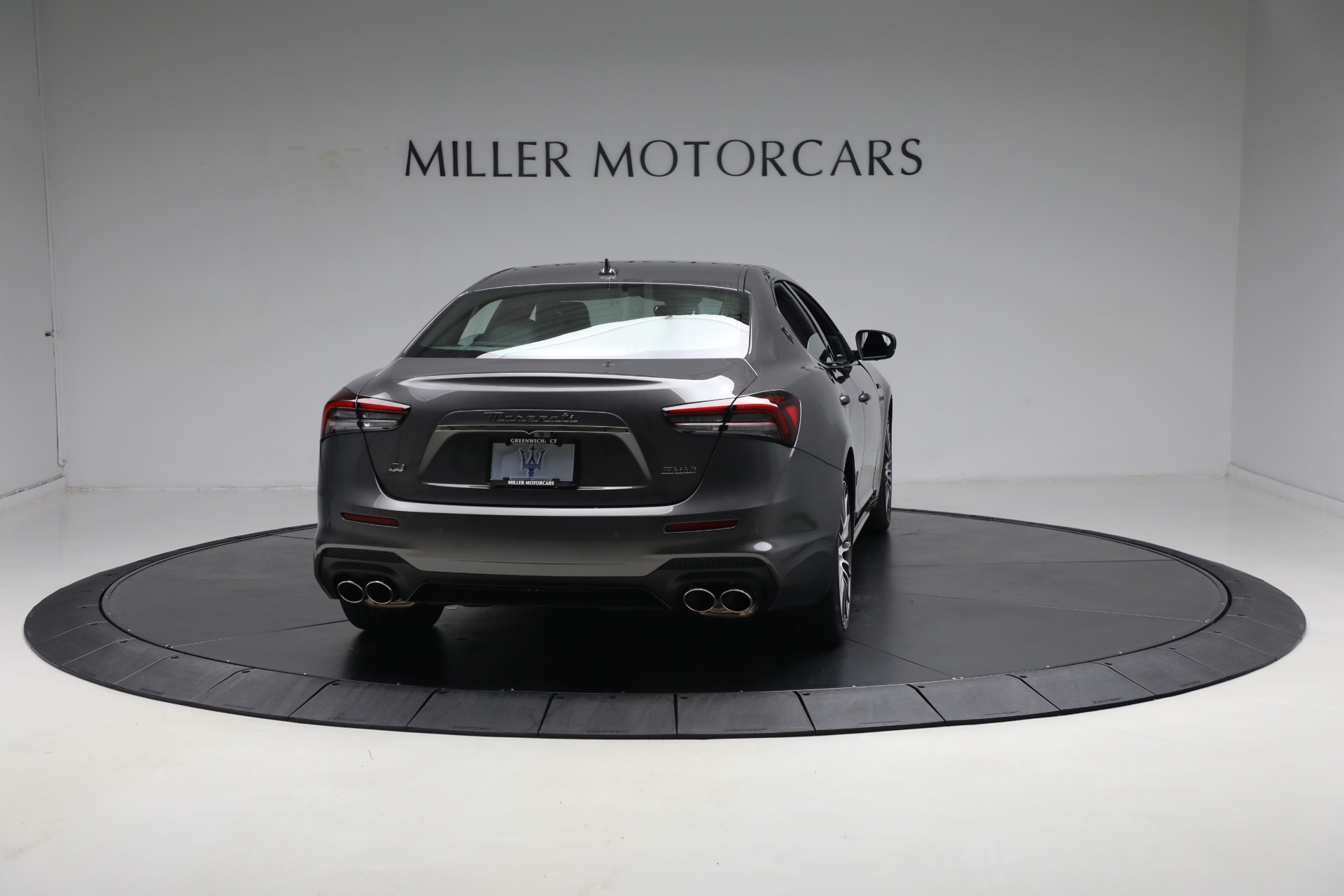 2024 Maserati Ghibli Modena Q4 photo 15