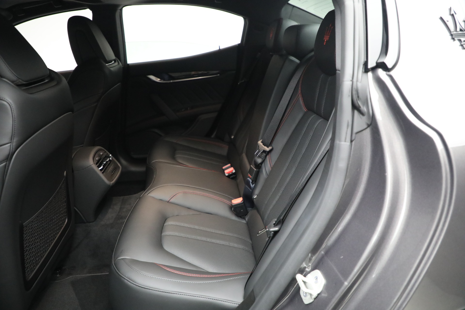 2024 Maserati Ghibli Modena Q4 photo 34