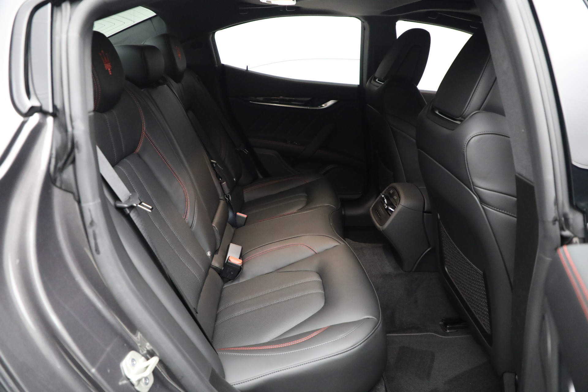 2024 Maserati Ghibli Modena Q4 photo 36