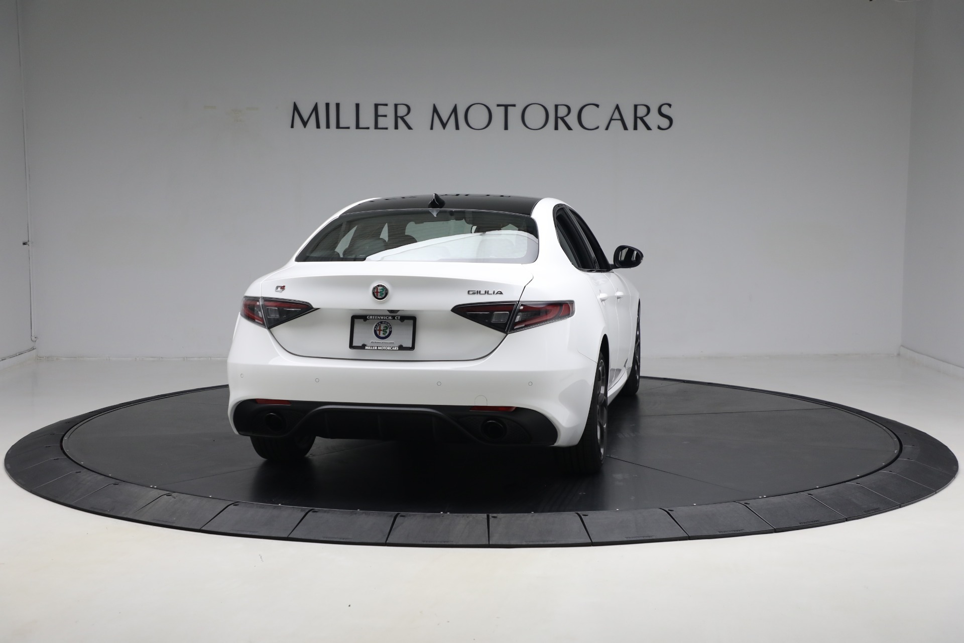 2025 Alfa Romeo Giulia SPRINT photo 10