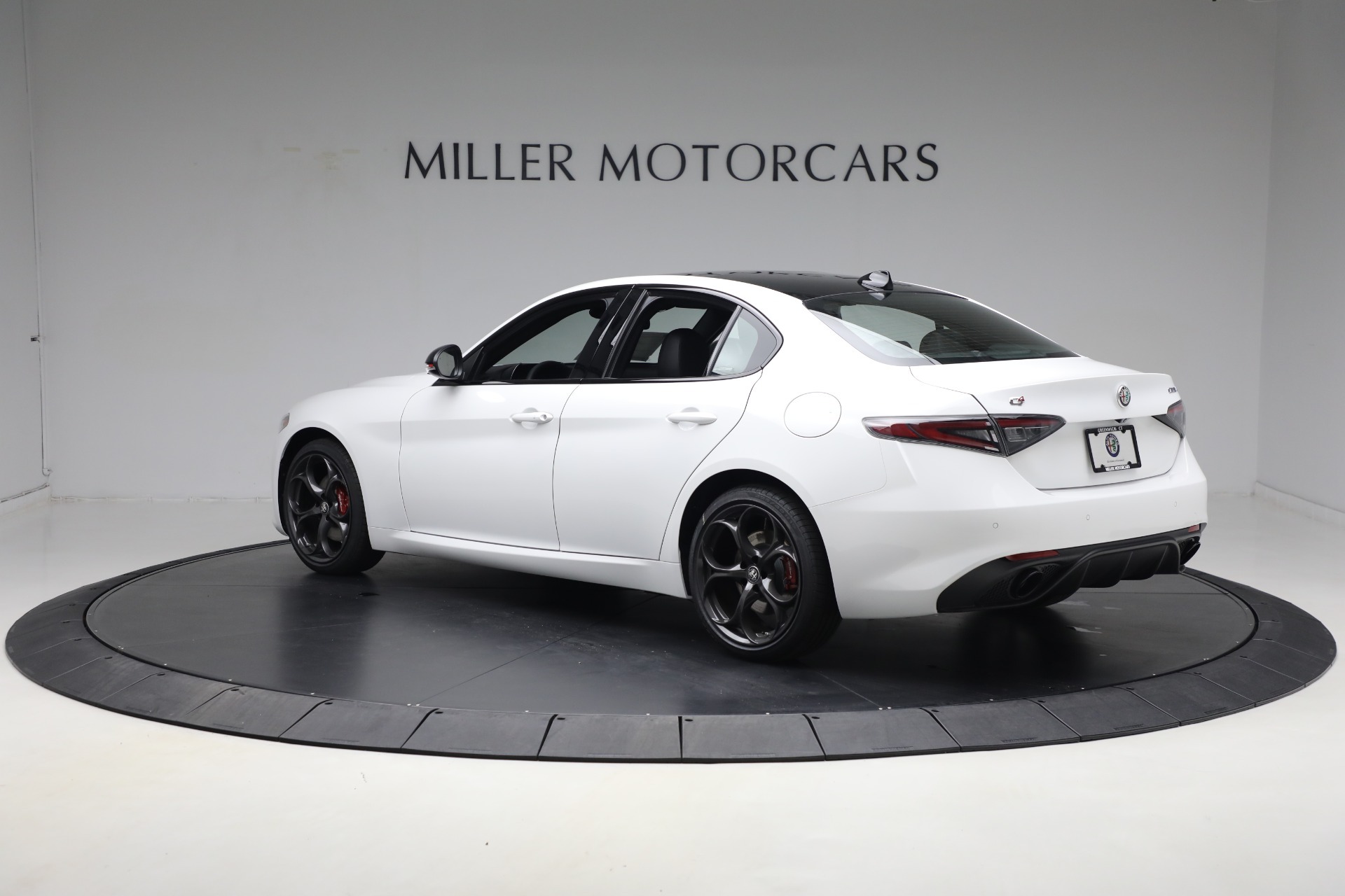 2025 Alfa Romeo Giulia SPRINT photo 7
