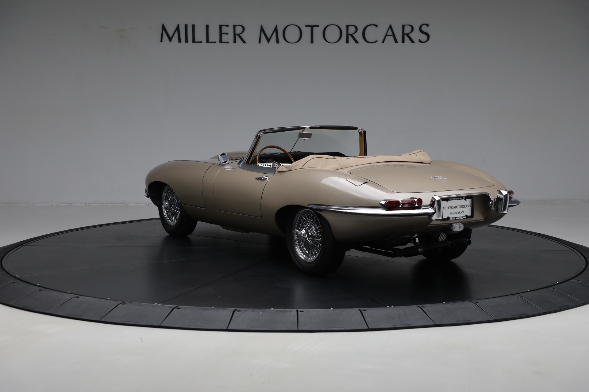 Used-1967-Jaguar-E-Type
