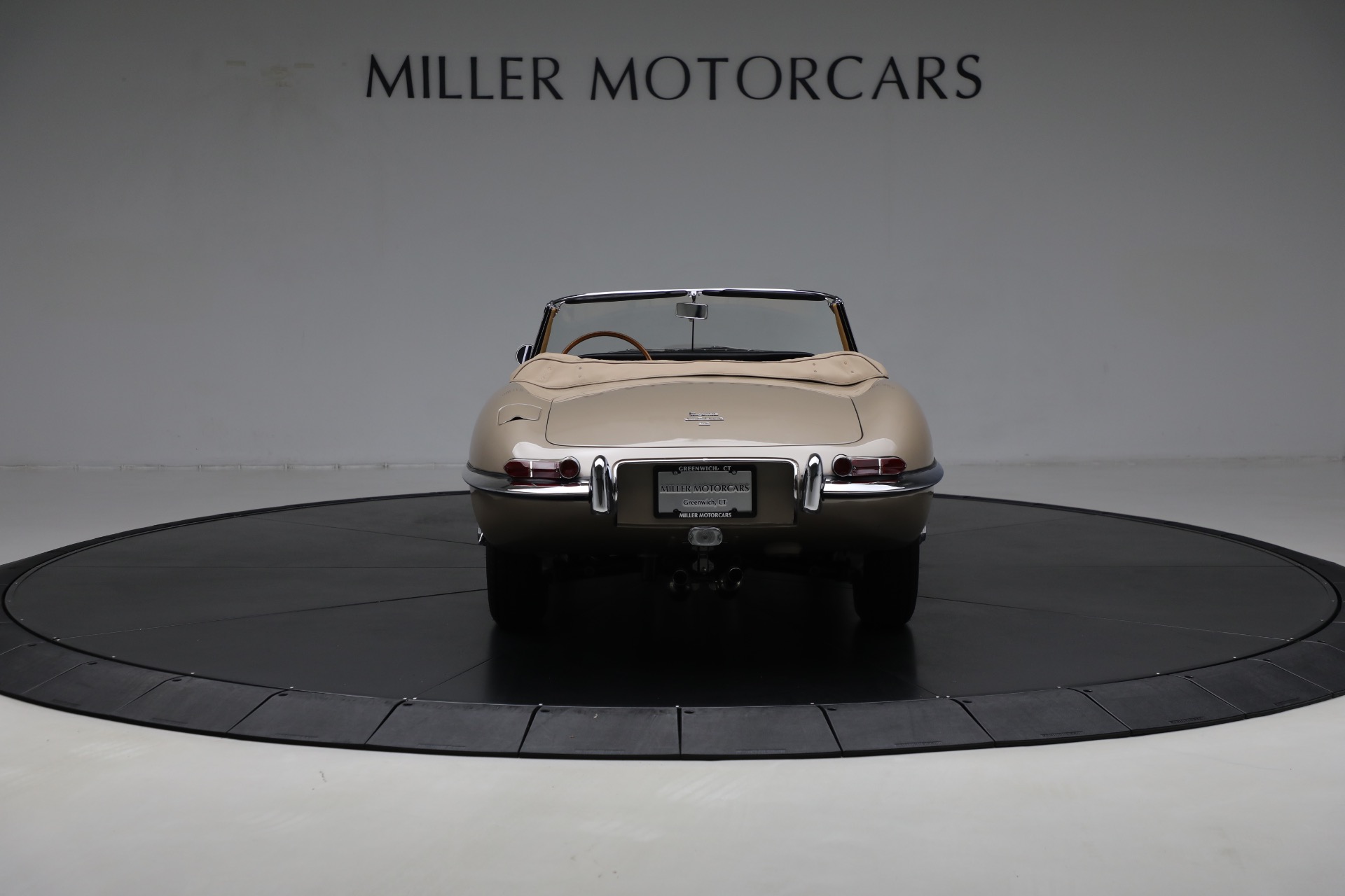 Used-1967-Jaguar-E-Type