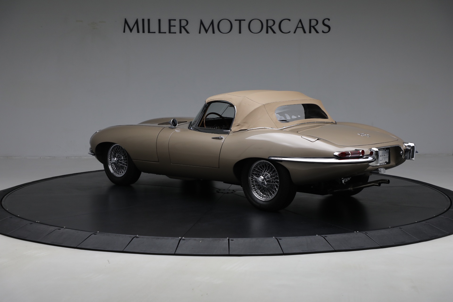 Used-1967-Jaguar-E-Type