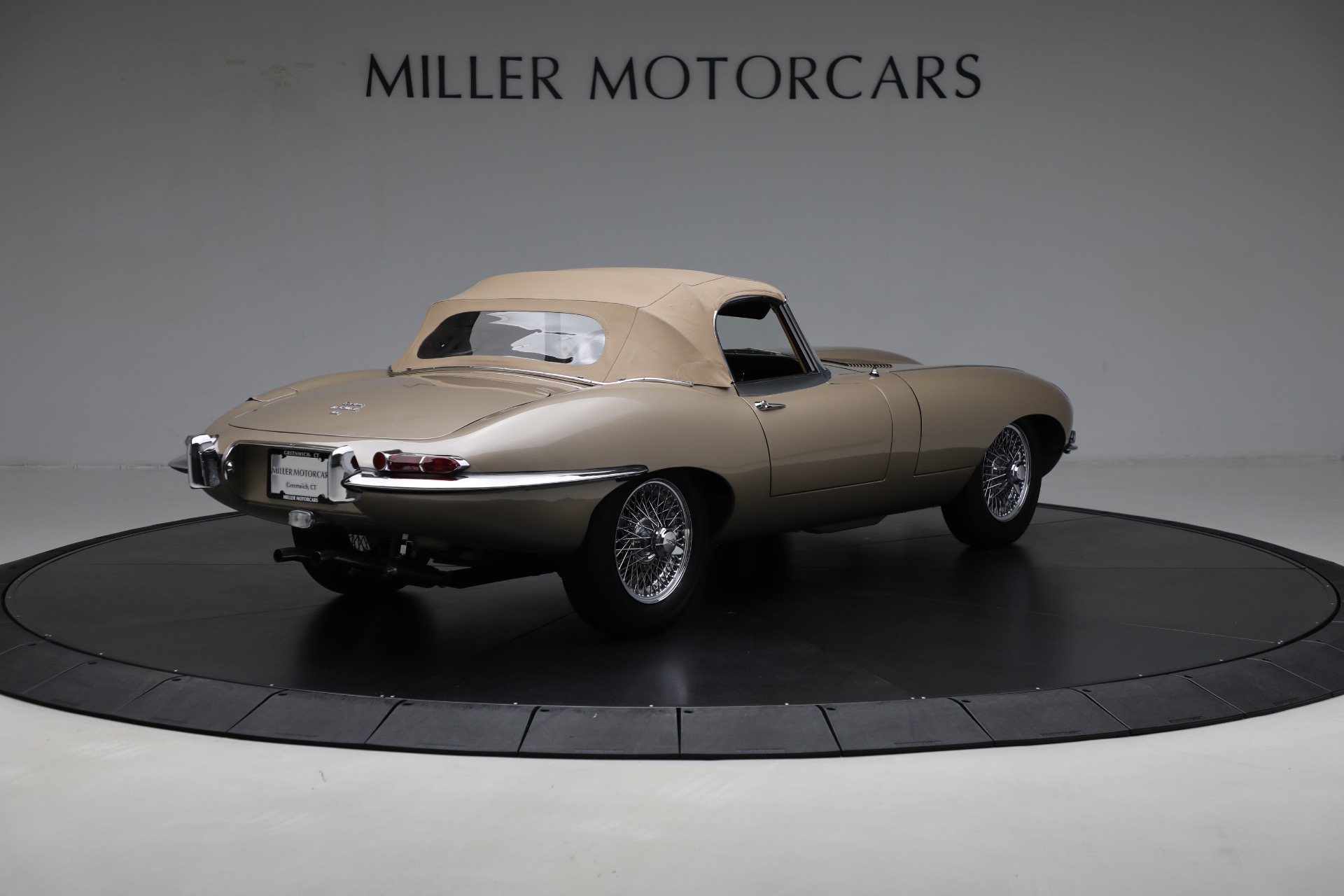 Used-1967-Jaguar-E-Type