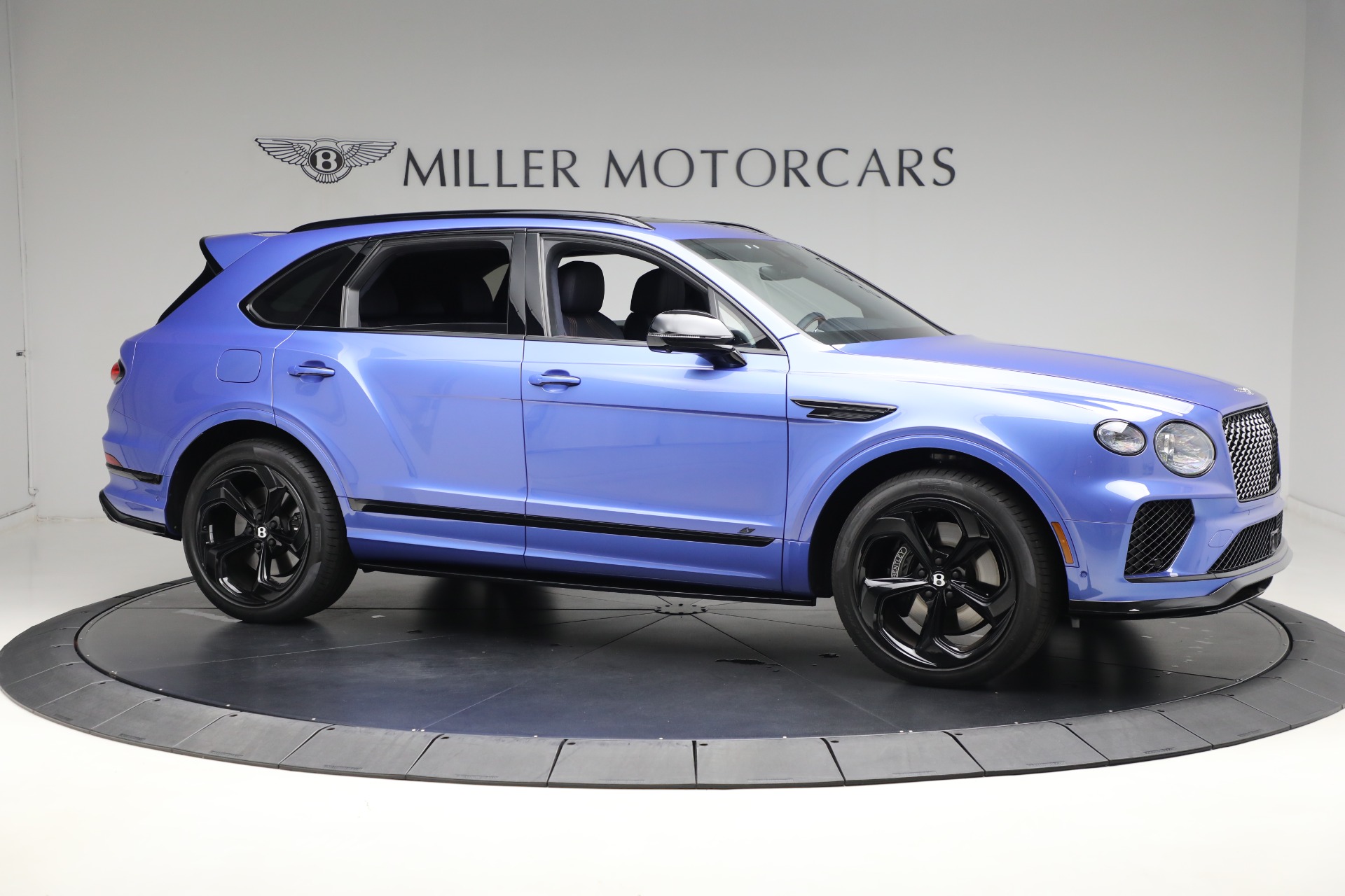 2024 Bentley Bentayga S V8 photo 9