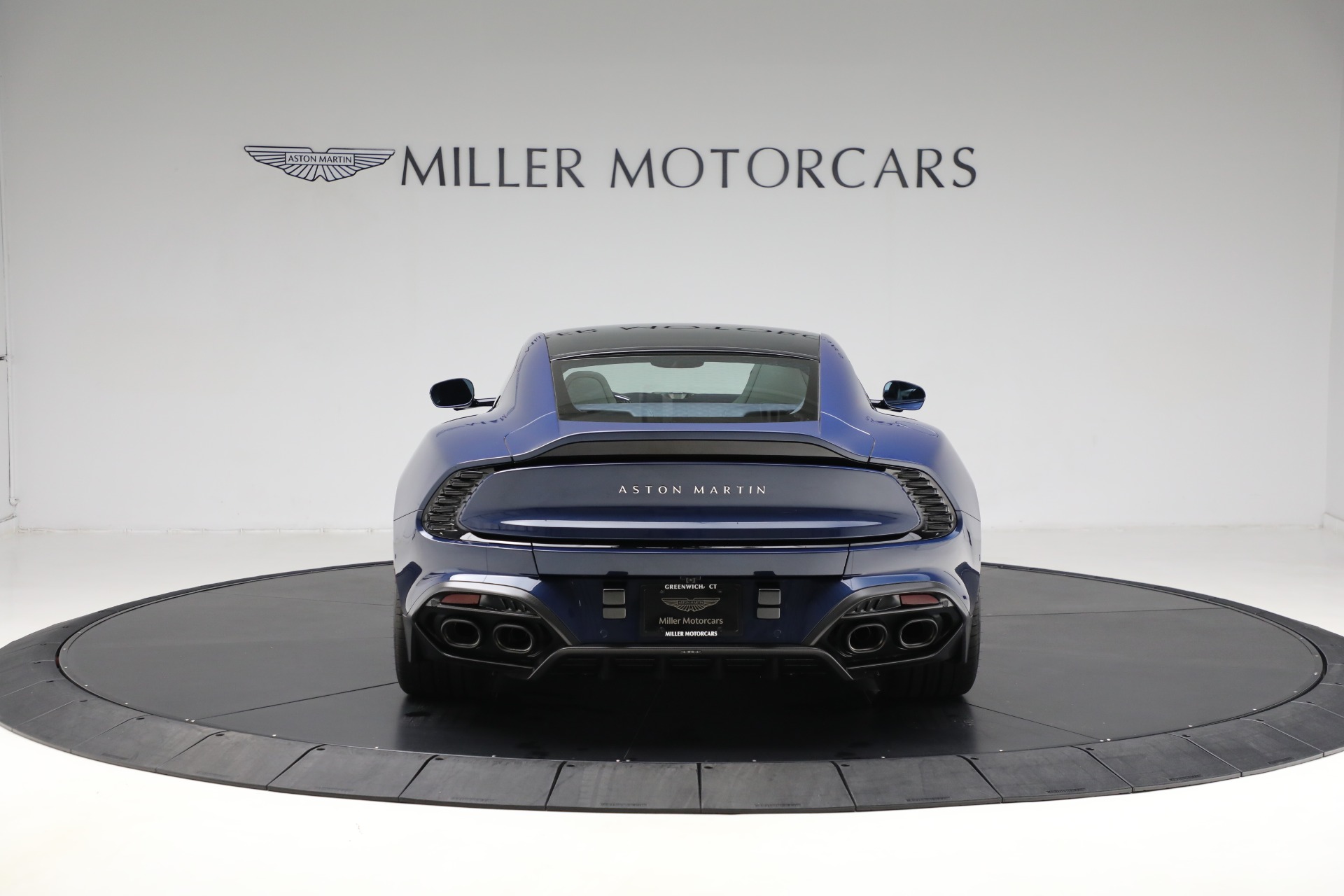 2025 Aston Martin Vanquish AM7 photo 6