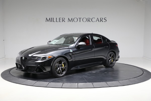 New 2024 Alfa Romeo Giulia-Greenwich, CT