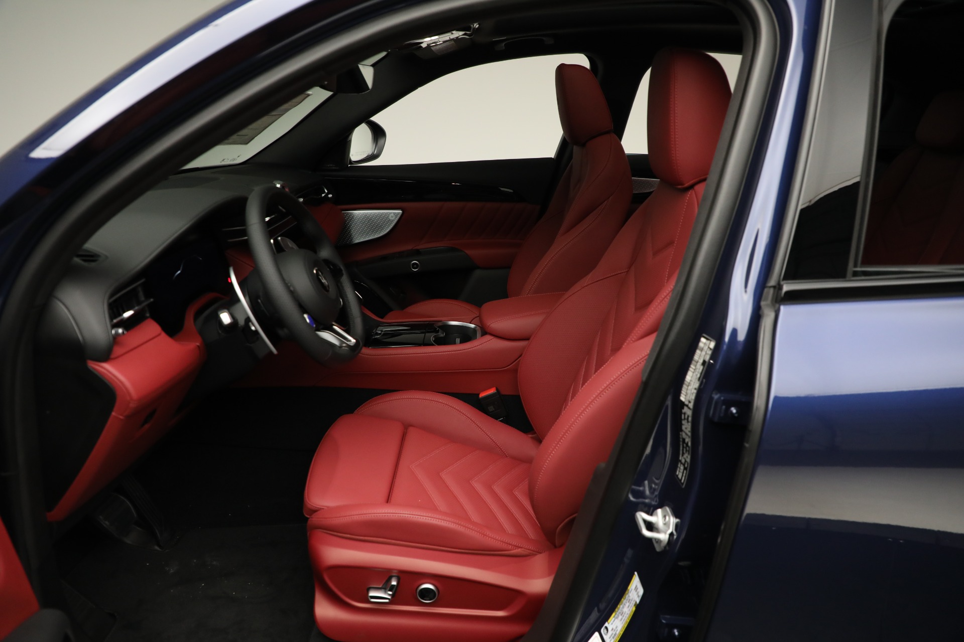 2025 Maserati Grecale Modena photo 9