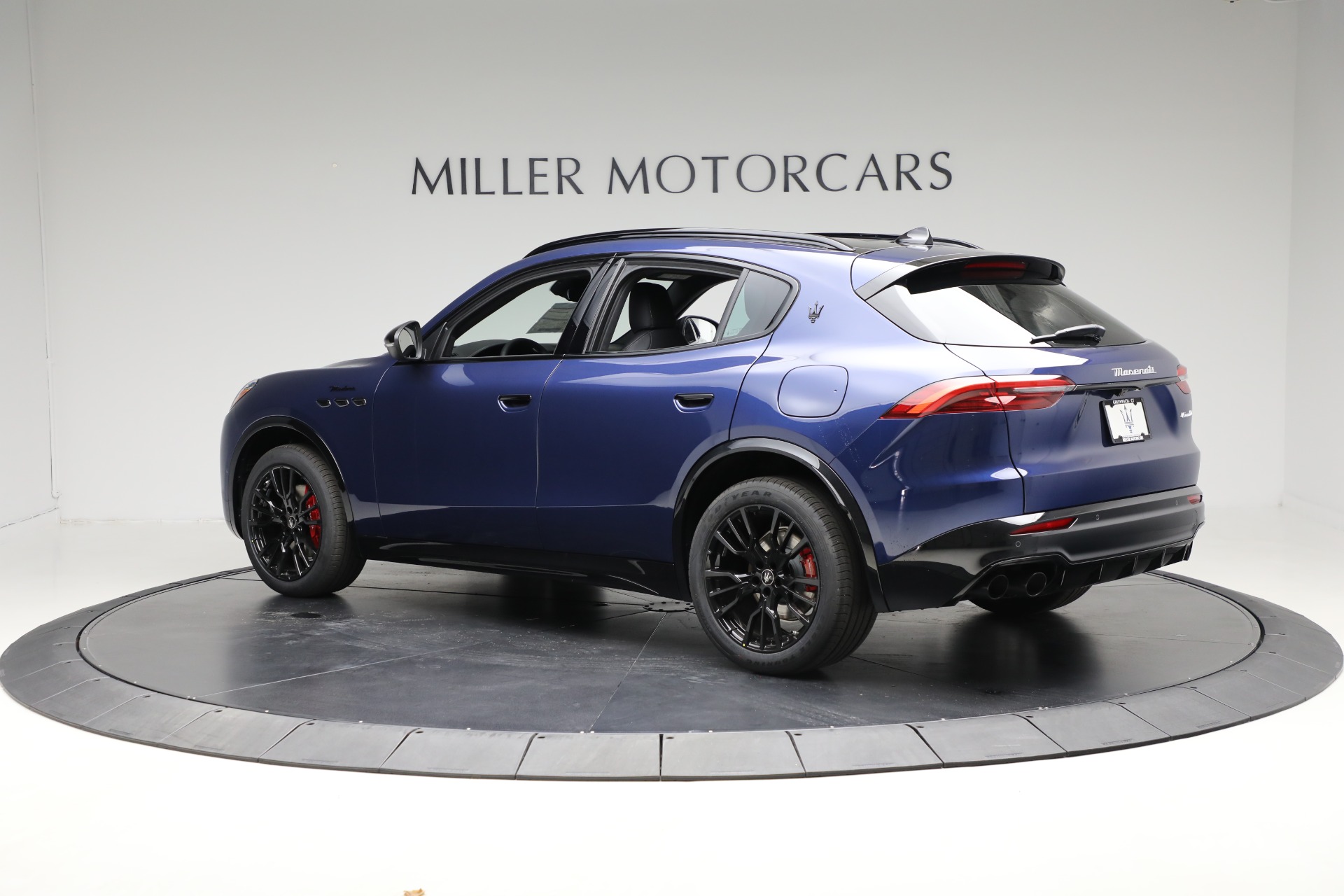 2025 Maserati Grecale Modena photo 3