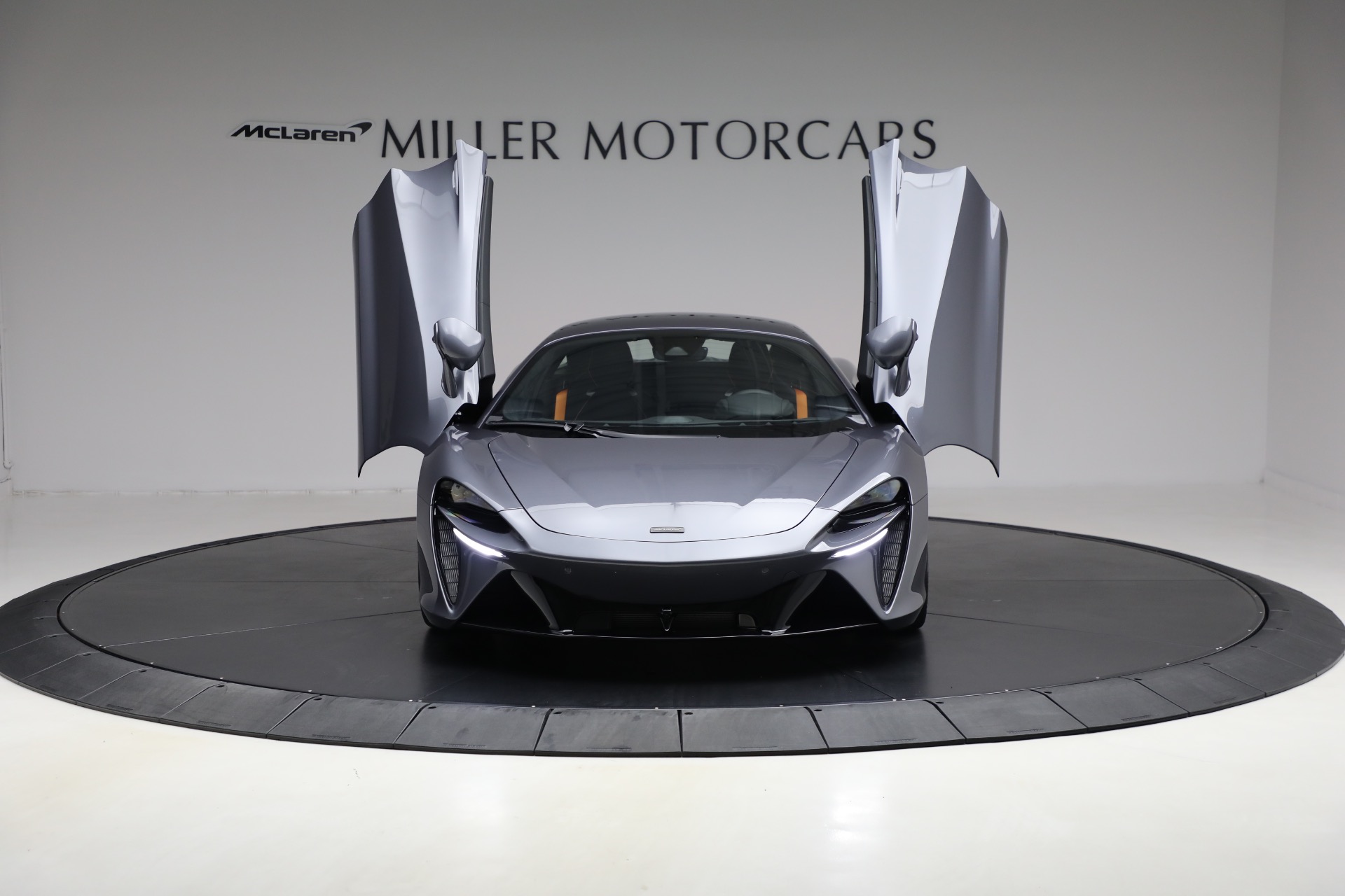 2025 Mclaren ARTURA photo 13