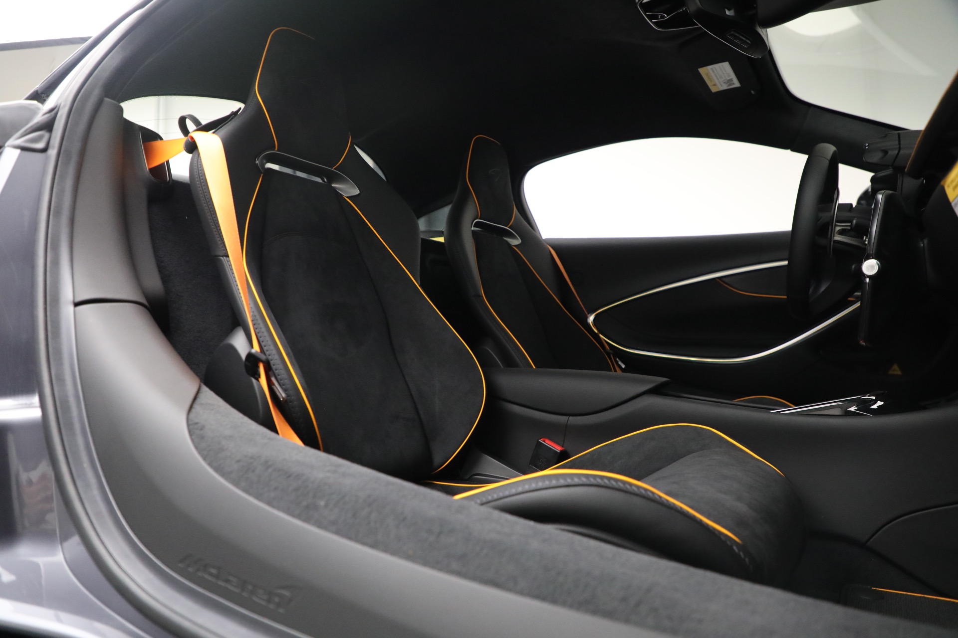 2025 Mclaren ARTURA photo 25