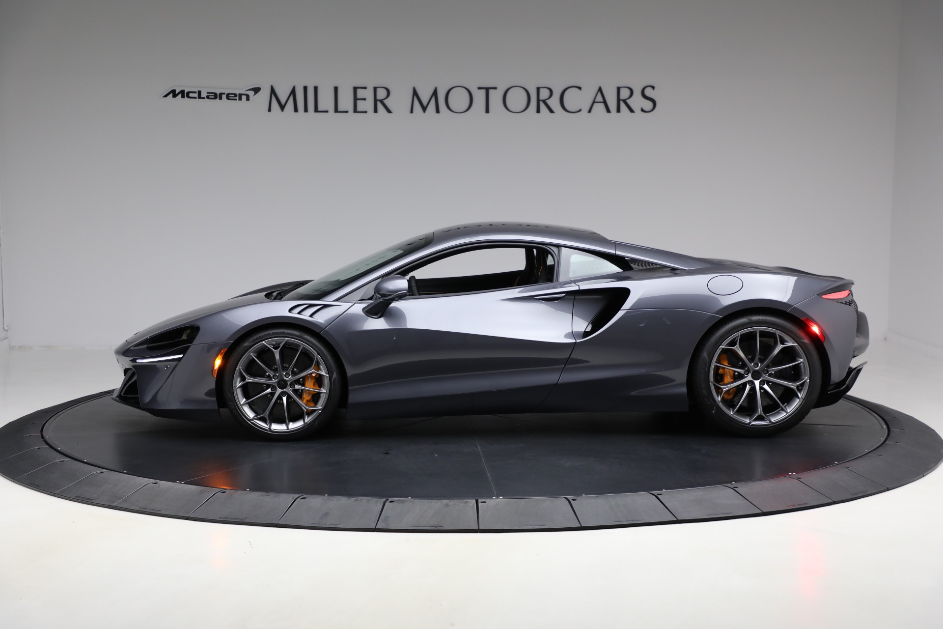 2025 Mclaren ARTURA photo 3