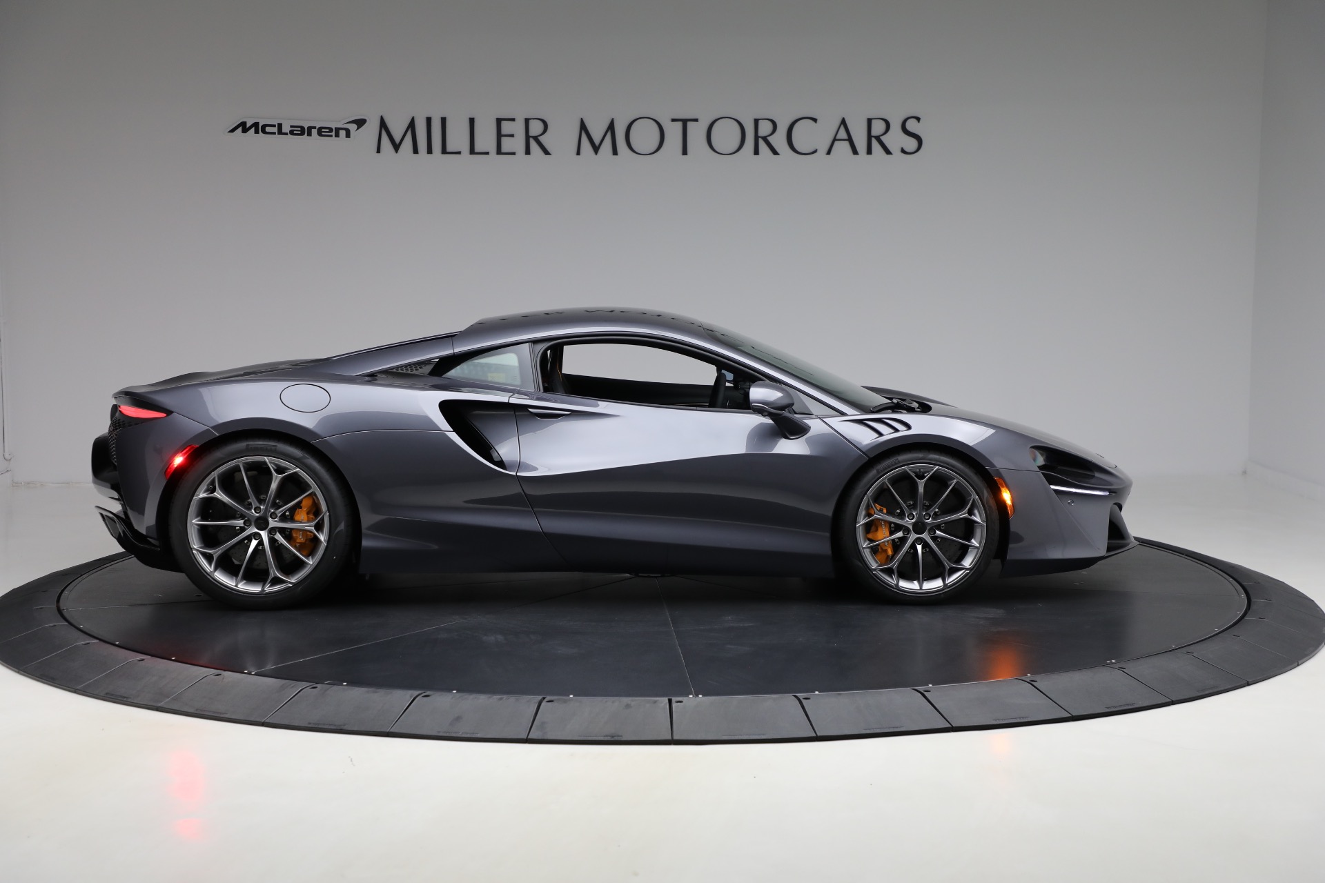 2025 Mclaren ARTURA photo 9