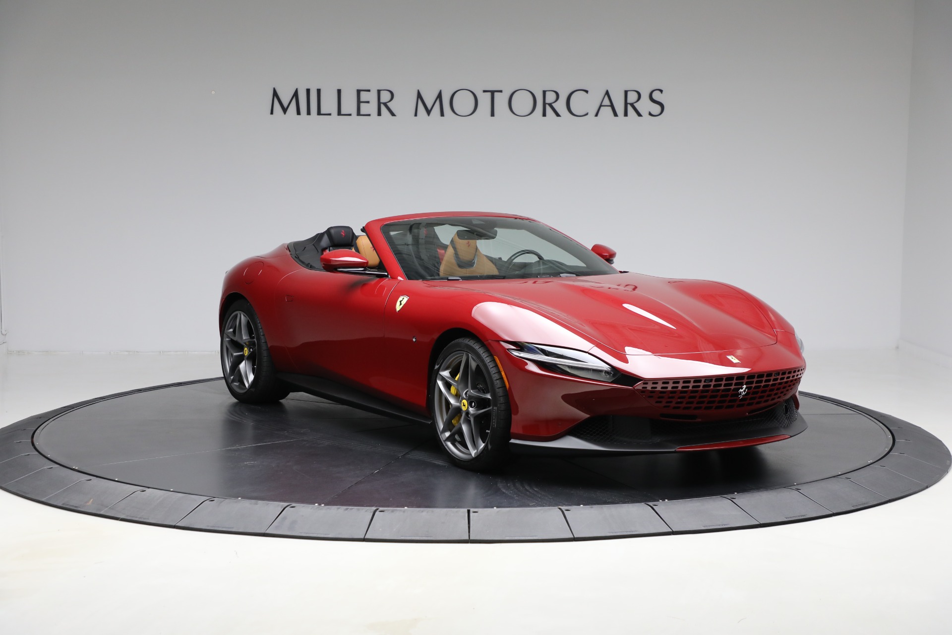 2024 Ferrari Roma Spider photo 11