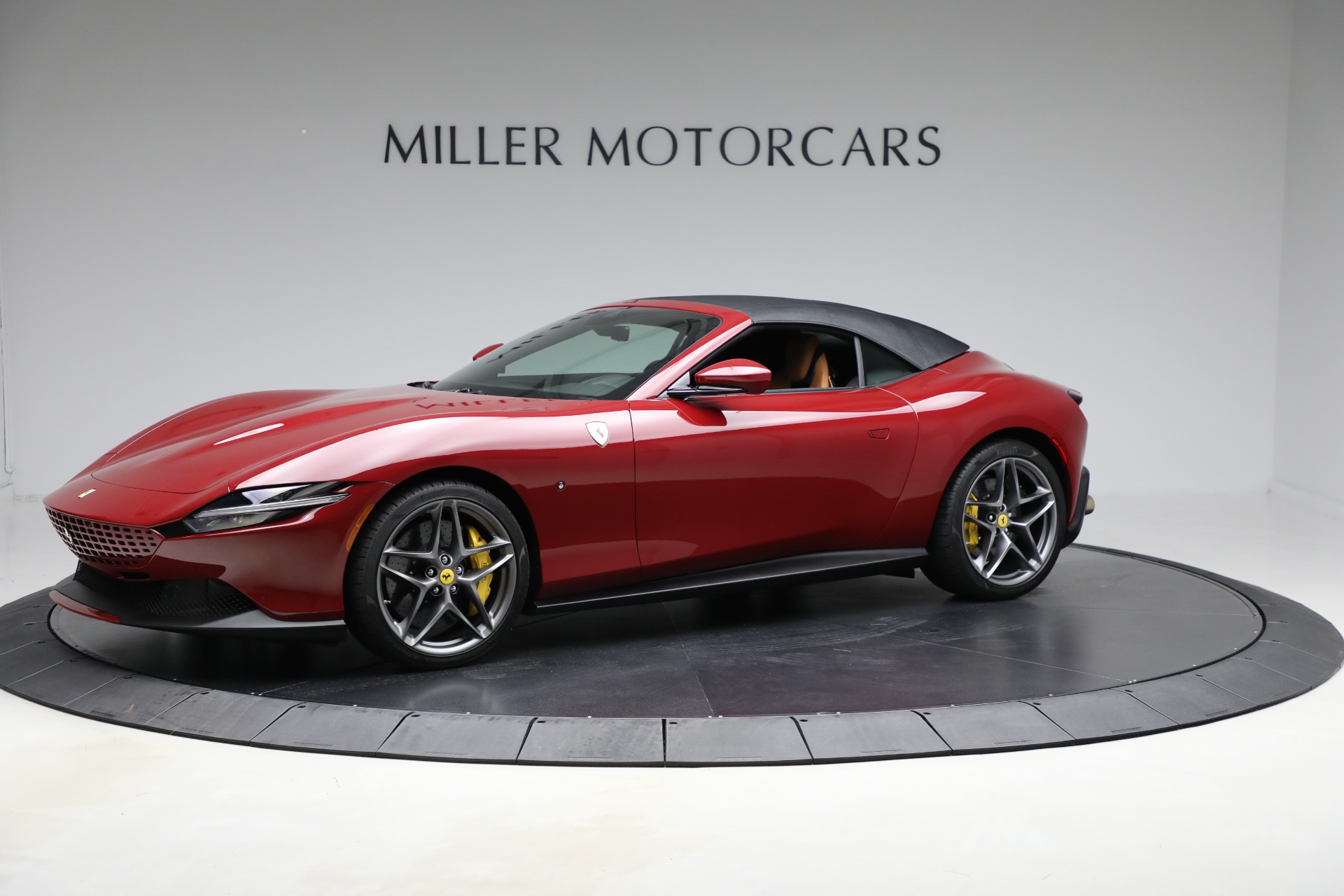 2024 Ferrari Roma Spider photo 21