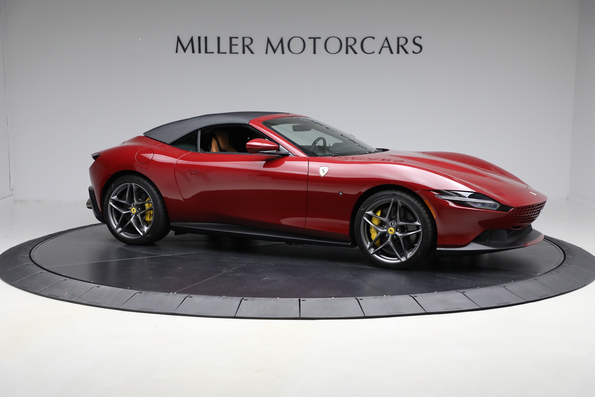 2024 Ferrari Roma Spider photo 26
