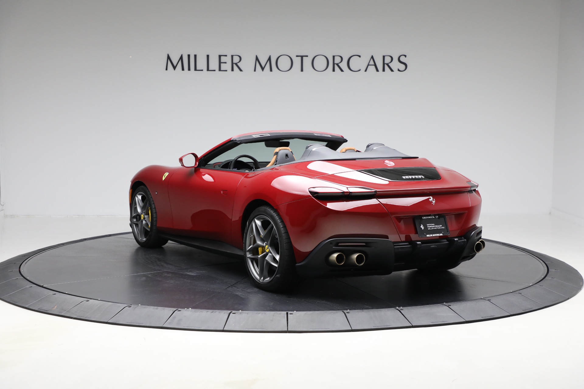 2024 Ferrari Roma Spider photo 5