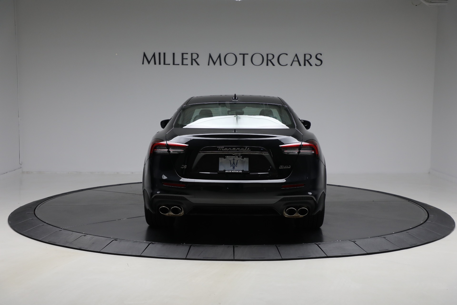 2024 Maserati Ghibli Modena Q4 photo 7