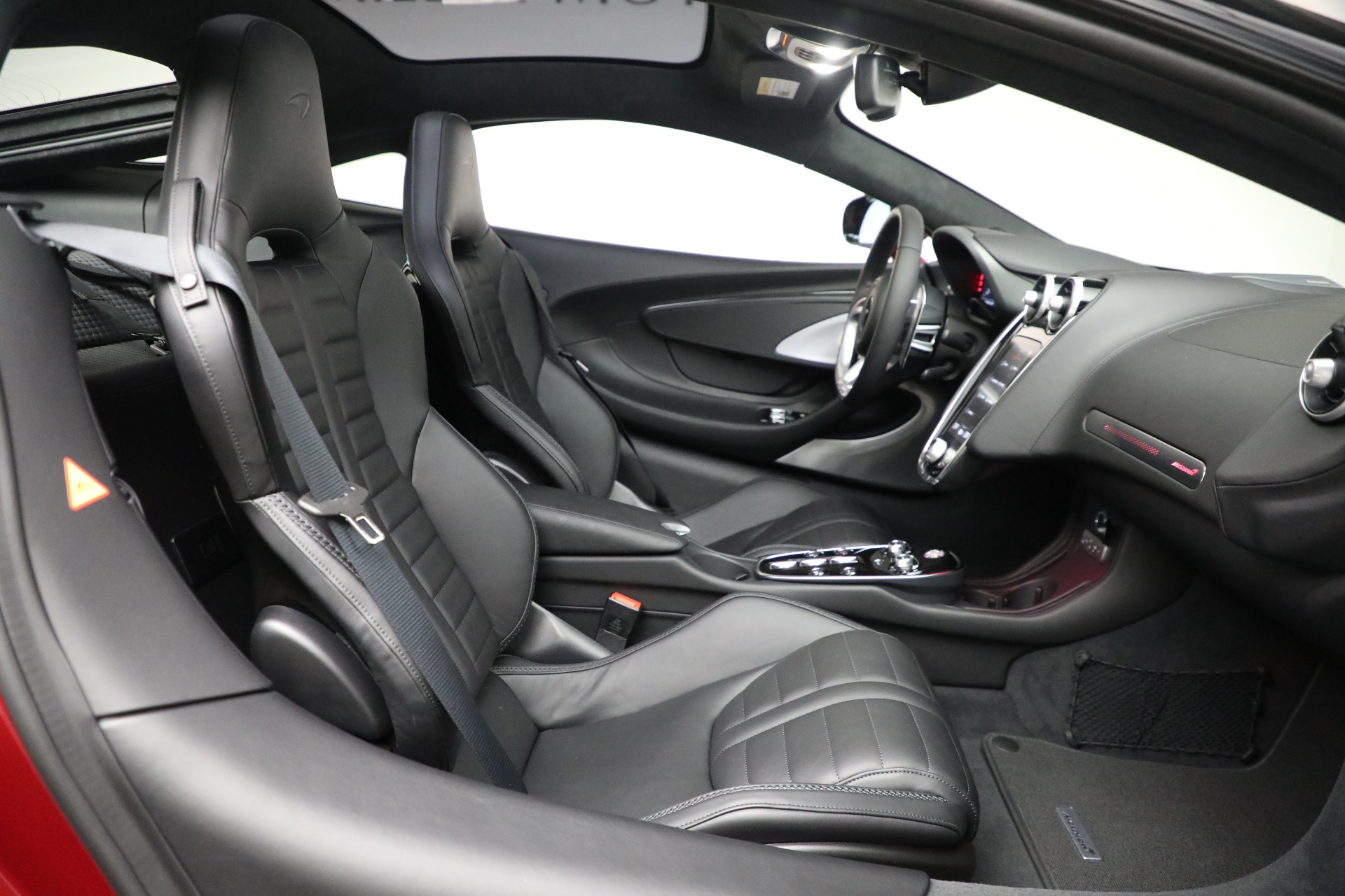 2025 Mclaren GTS photo 24