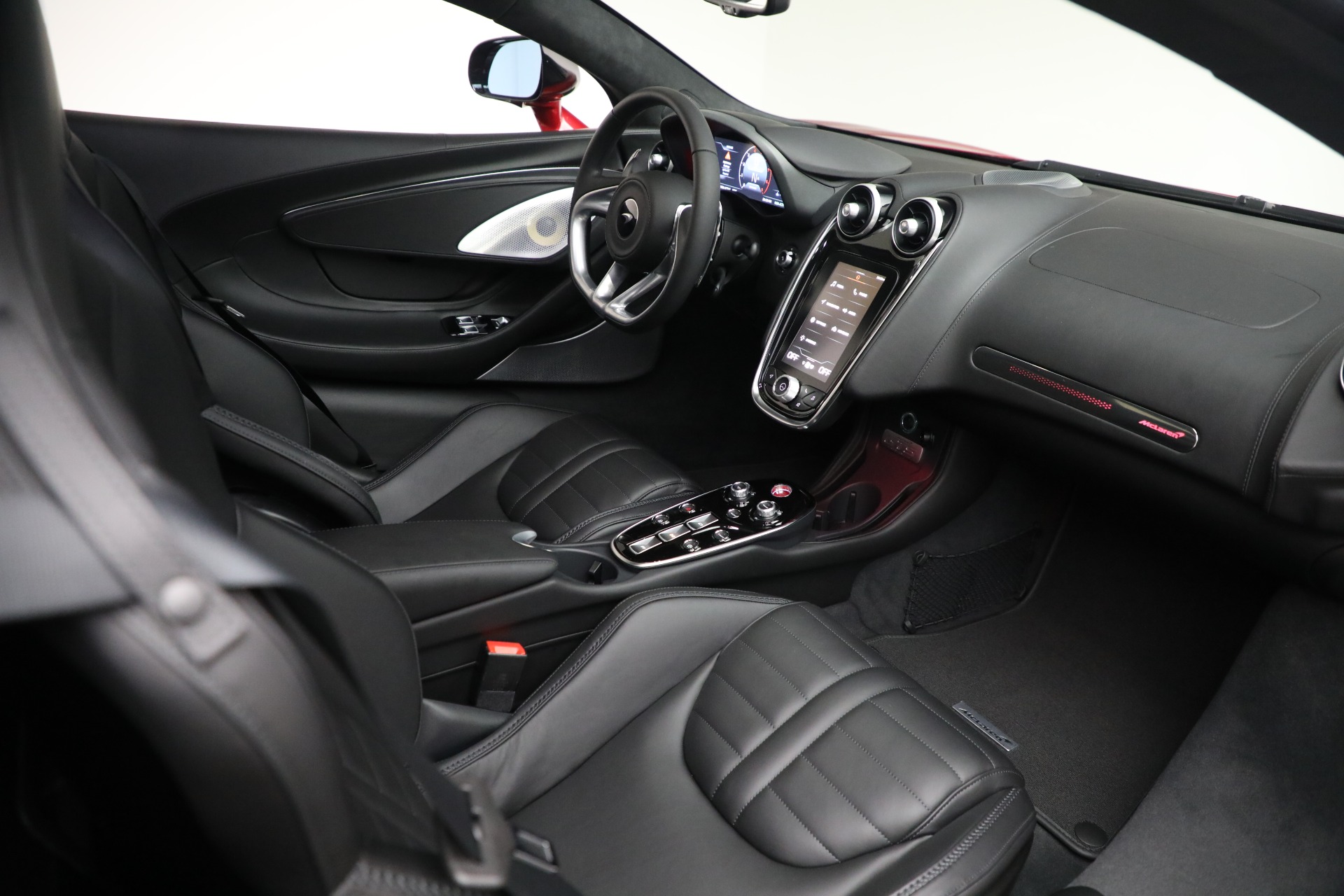 2025 Mclaren GTS photo 25