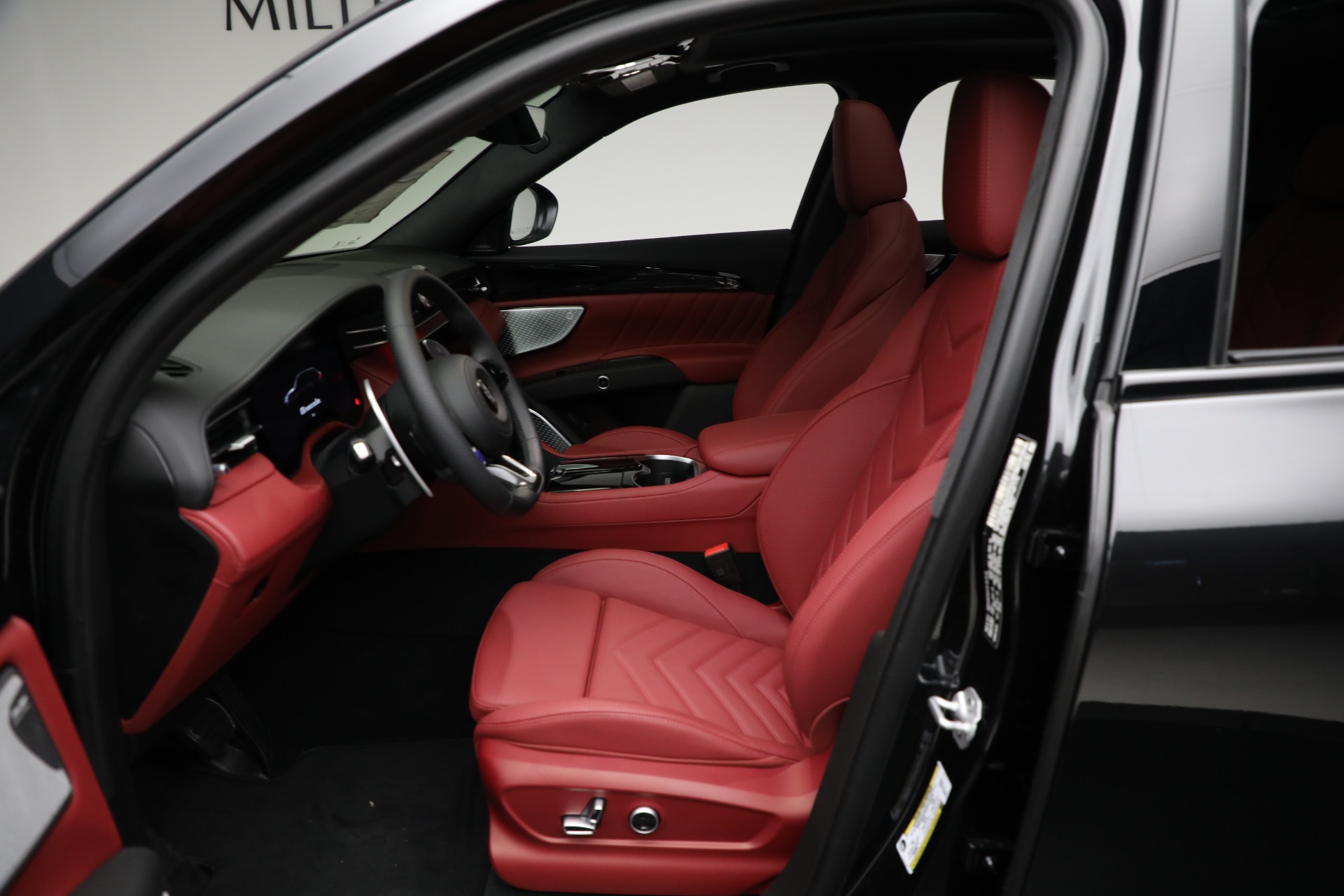 2025 Maserati Grecale Modena photo 13