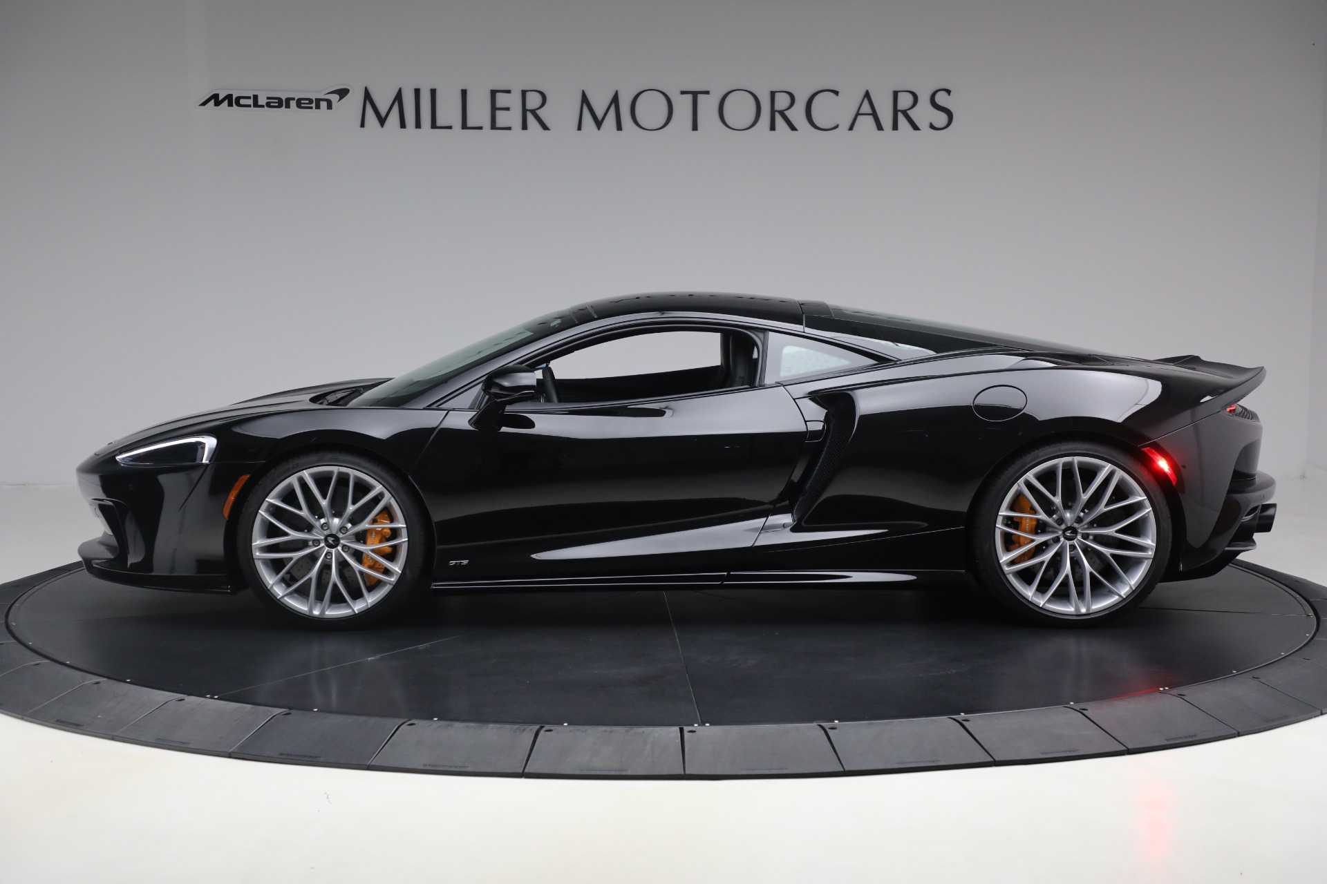 2025 Mclaren GTS photo 3